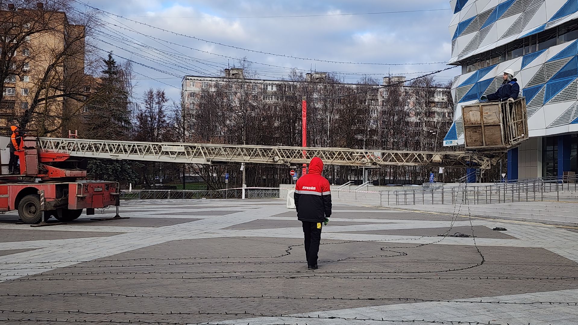 дк подмосковье, красногорск, ёлка, украшение  к новому году, новый год,