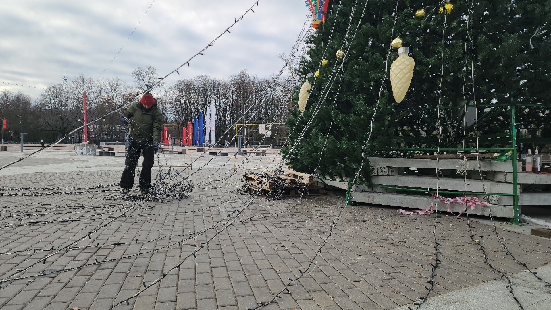 дк подмосковье, красногорск, ёлка, украшение  к новому году, новый год,