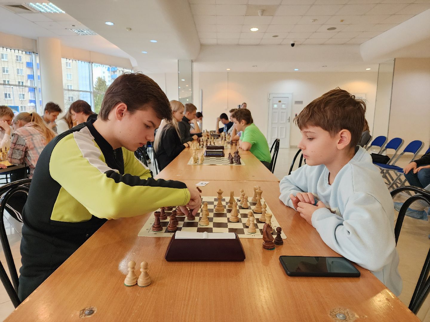 чехов,  соревнования, быстрые шахматы, первый этап, чеховская школьная лига, федерация шахмат чехова, евгений рябинин, главный судья елизавета крылова, единая школьная лига московской области, инициатива губернатора подмосковья, спортивные состязания,