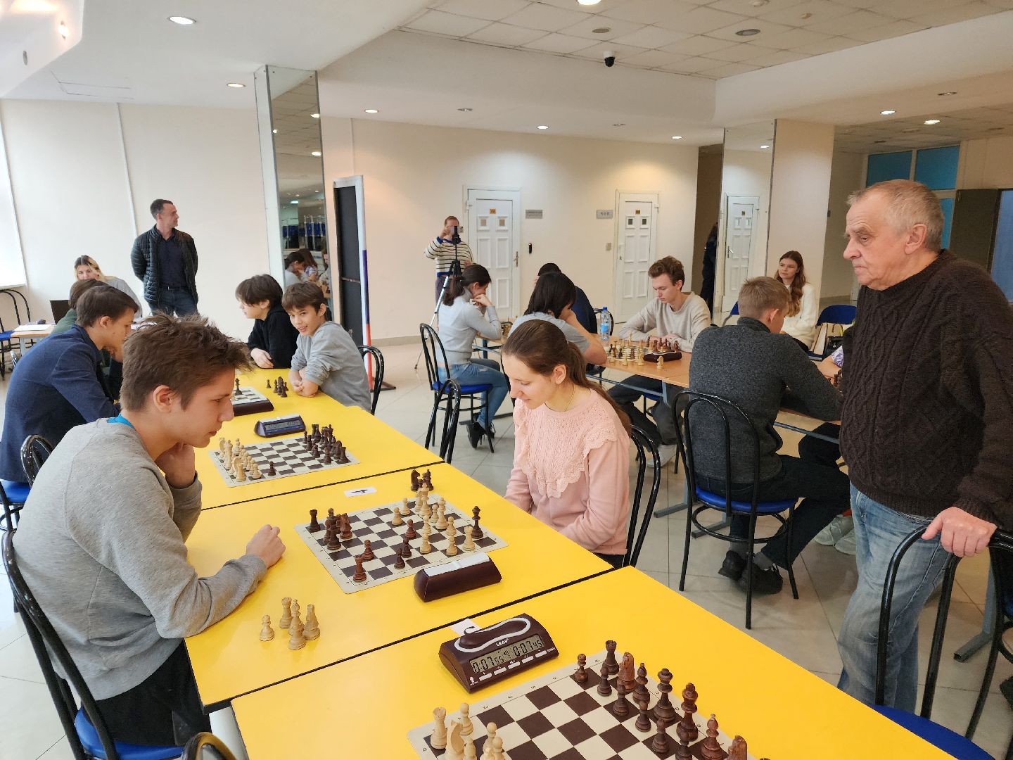 чехов,  соревнования, быстрые шахматы, первый этап, чеховская школьная лига, федерация шахмат чехова, евгений рябинин, главный судья елизавета крылова, единая школьная лига московской области, инициатива губернатора подмосковья, спортивные состязания,
