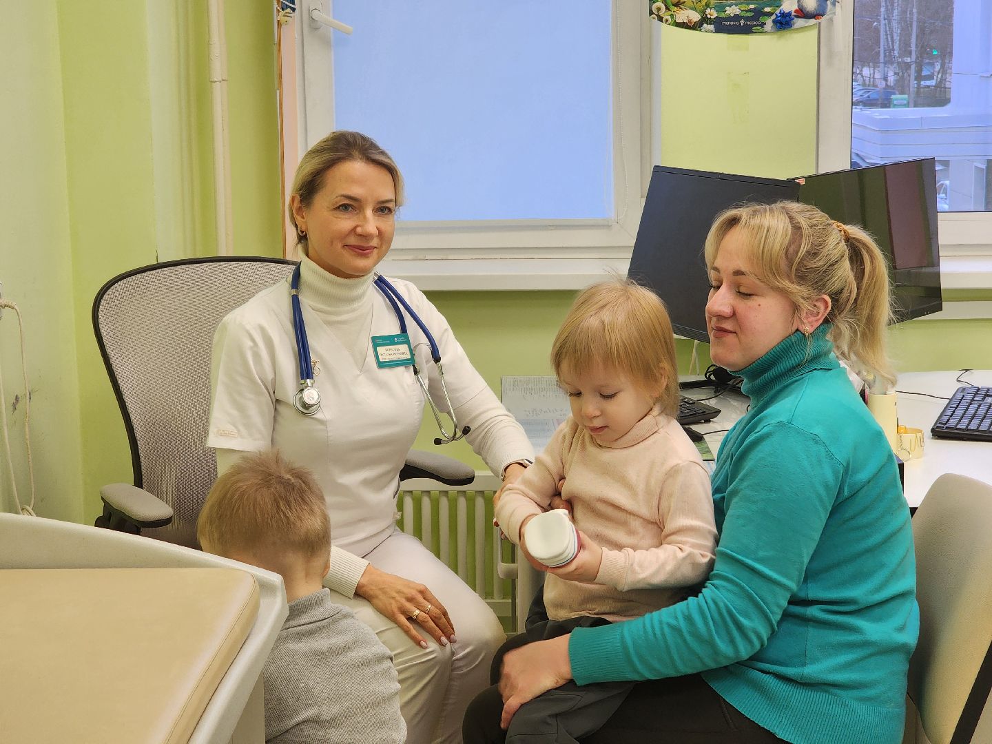 Подольск , подольская детская больница, врач-педиатр, день педиатра,