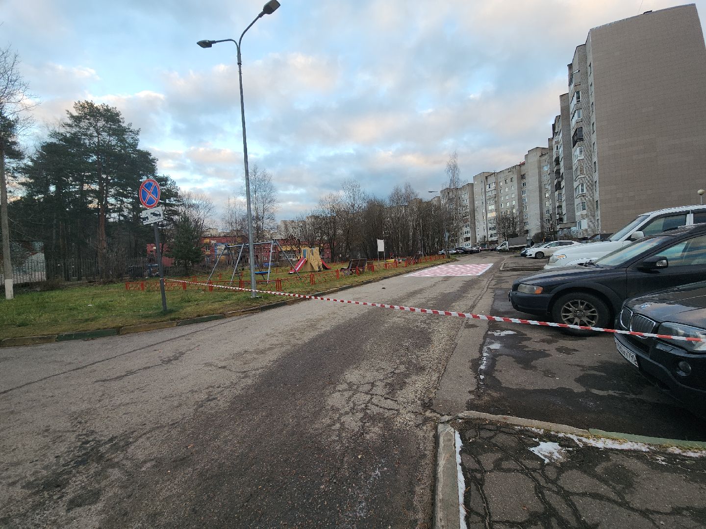 Черноголовка, Парковка спецтранспорта, Дороги,