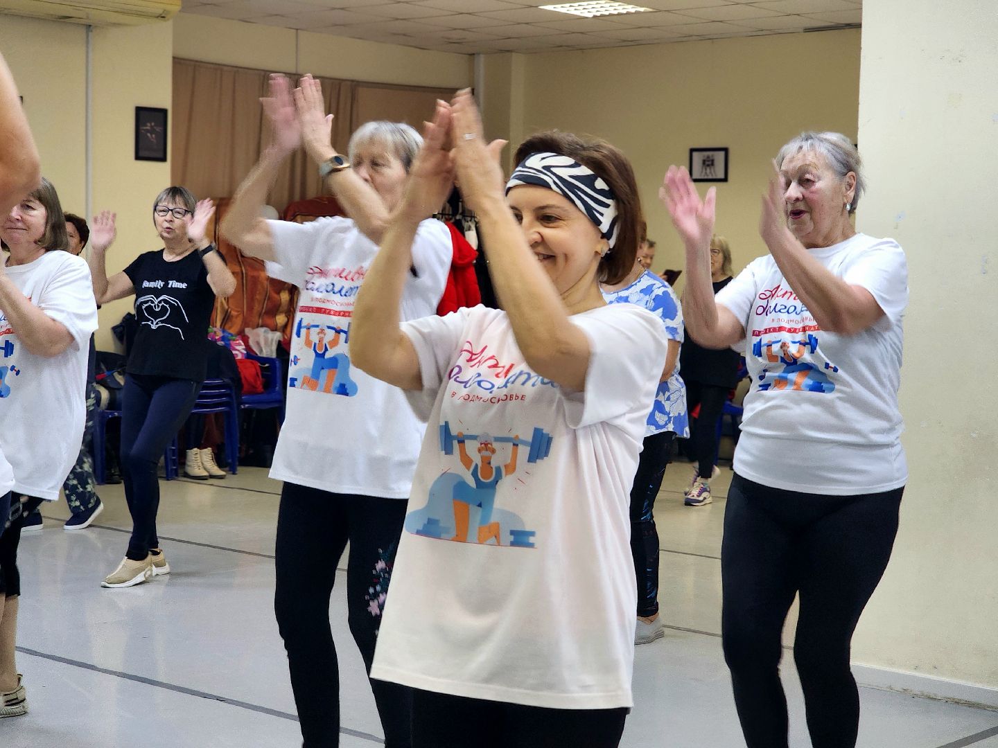 зумба, пенсионеры, активное долголетие, спорт в реутове,