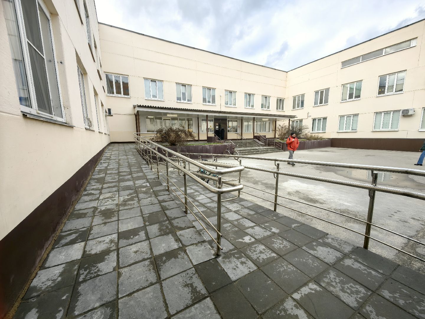 пондус, кральцо, козырек, ремонт, поликлиника,