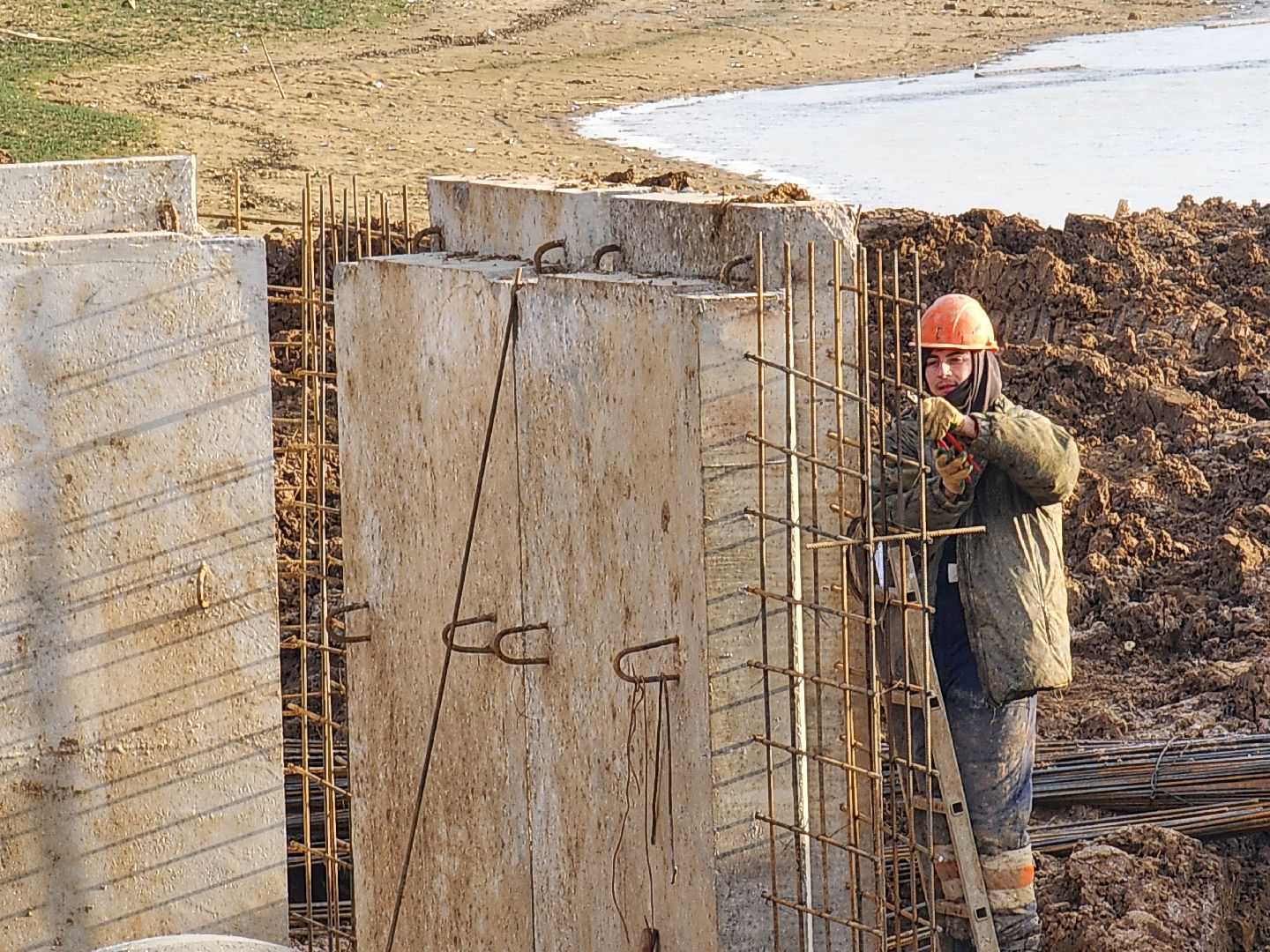 чехов, деревня капустино, плотина, капитальный ремонт, капремонт плотины, реконструкция, система водосброса, водосток, госпрограмма московской области, мбу экология и природопользование, сергей дьячков,обращения жителей, портал добродел,водовыпуск, земляной вал, водоотвод,