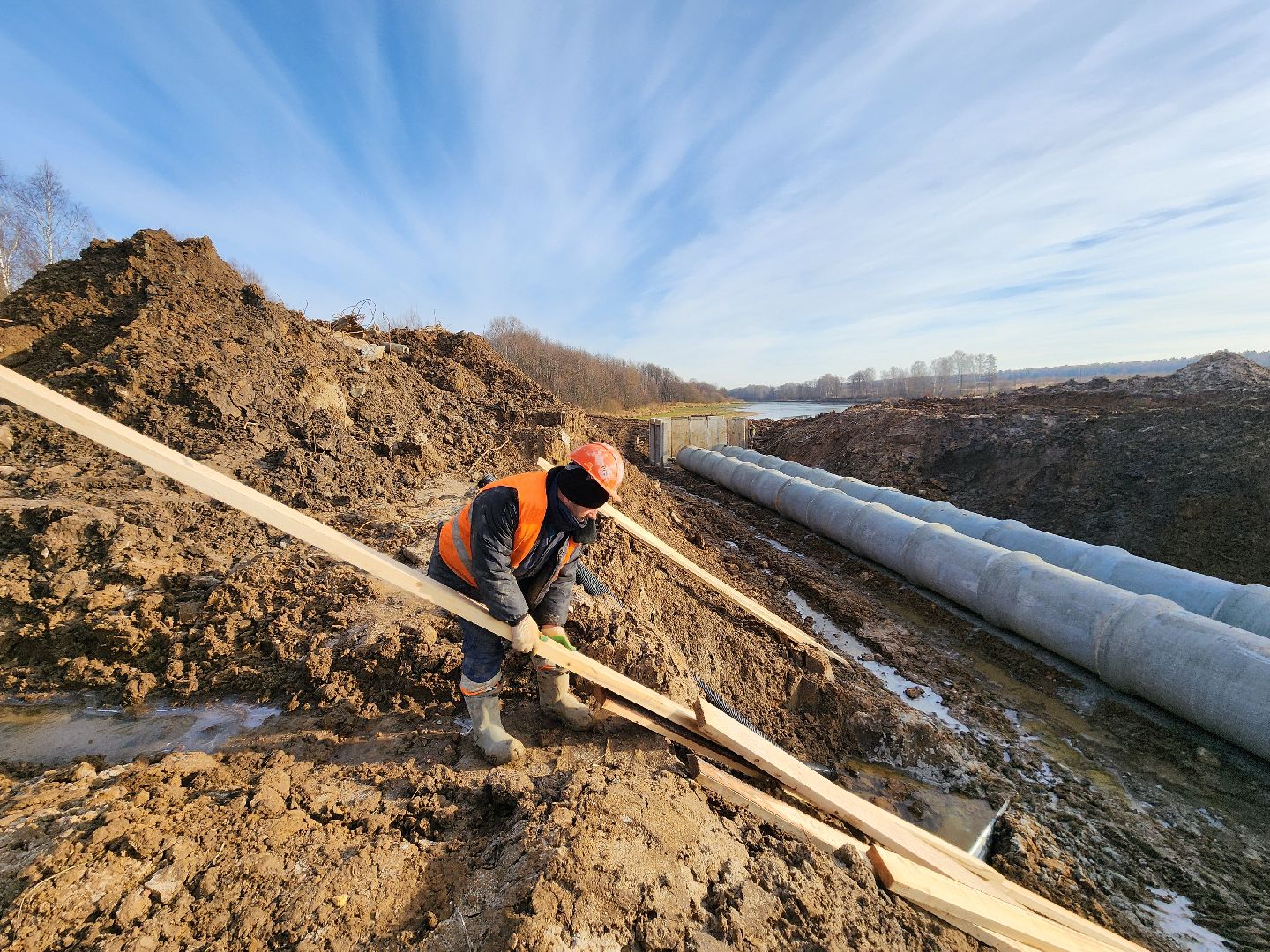 чехов, деревня капустино, плотина, капитальный ремонт, капремонт плотины, реконструкция, система водосброса, водосток, госпрограмма московской области, мбу экология и природопользование, сергей дьячков,обращения жителей, портал добродел,водовыпуск, земляной вал, водоотвод,
