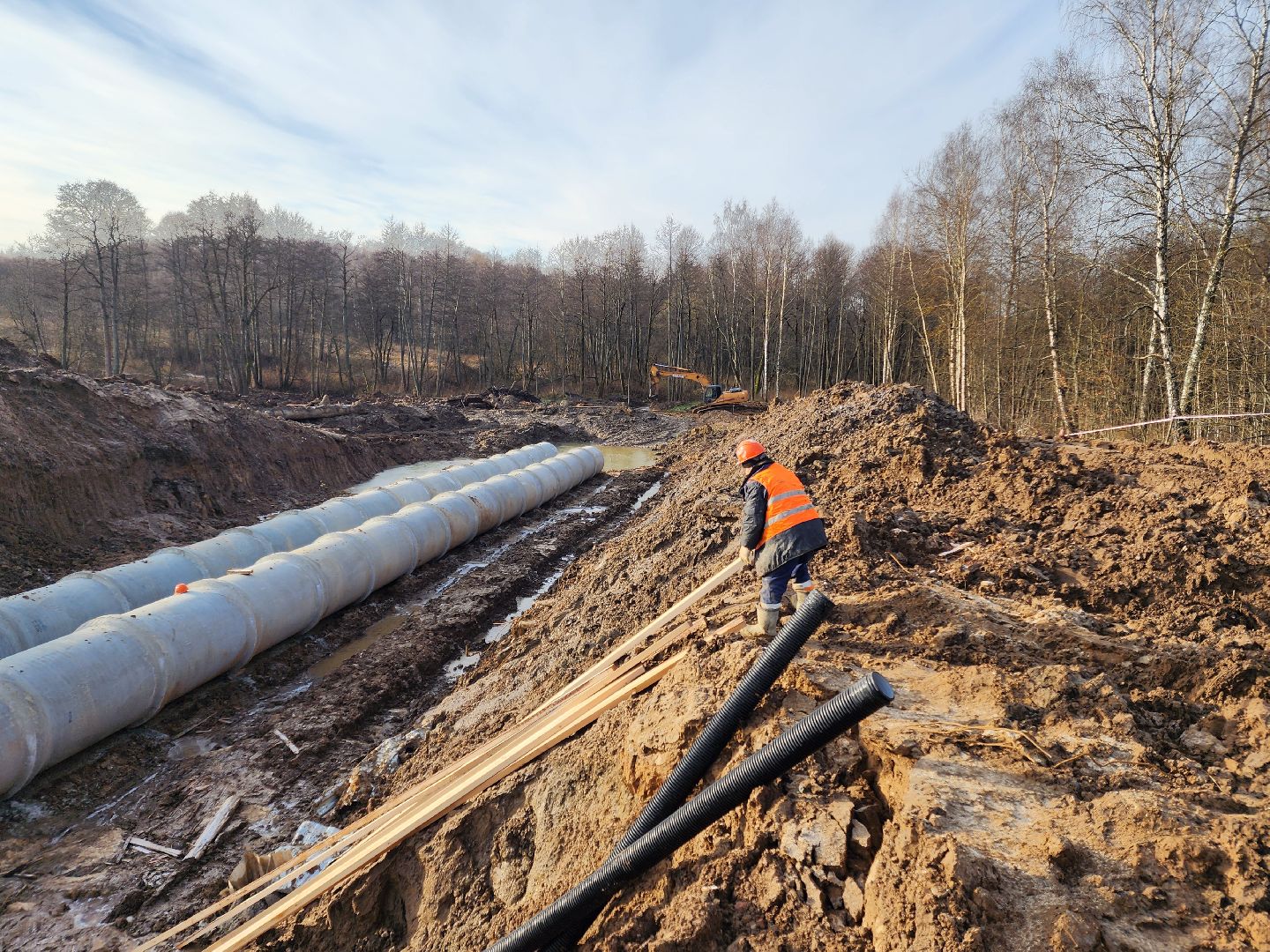 чехов, деревня капустино, плотина, капитальный ремонт, капремонт плотины, реконструкция, система водосброса, водосток, госпрограмма московской области, мбу экология и природопользование, сергей дьячков,обращения жителей, портал добродел,водовыпуск, земляной вал, водоотвод,