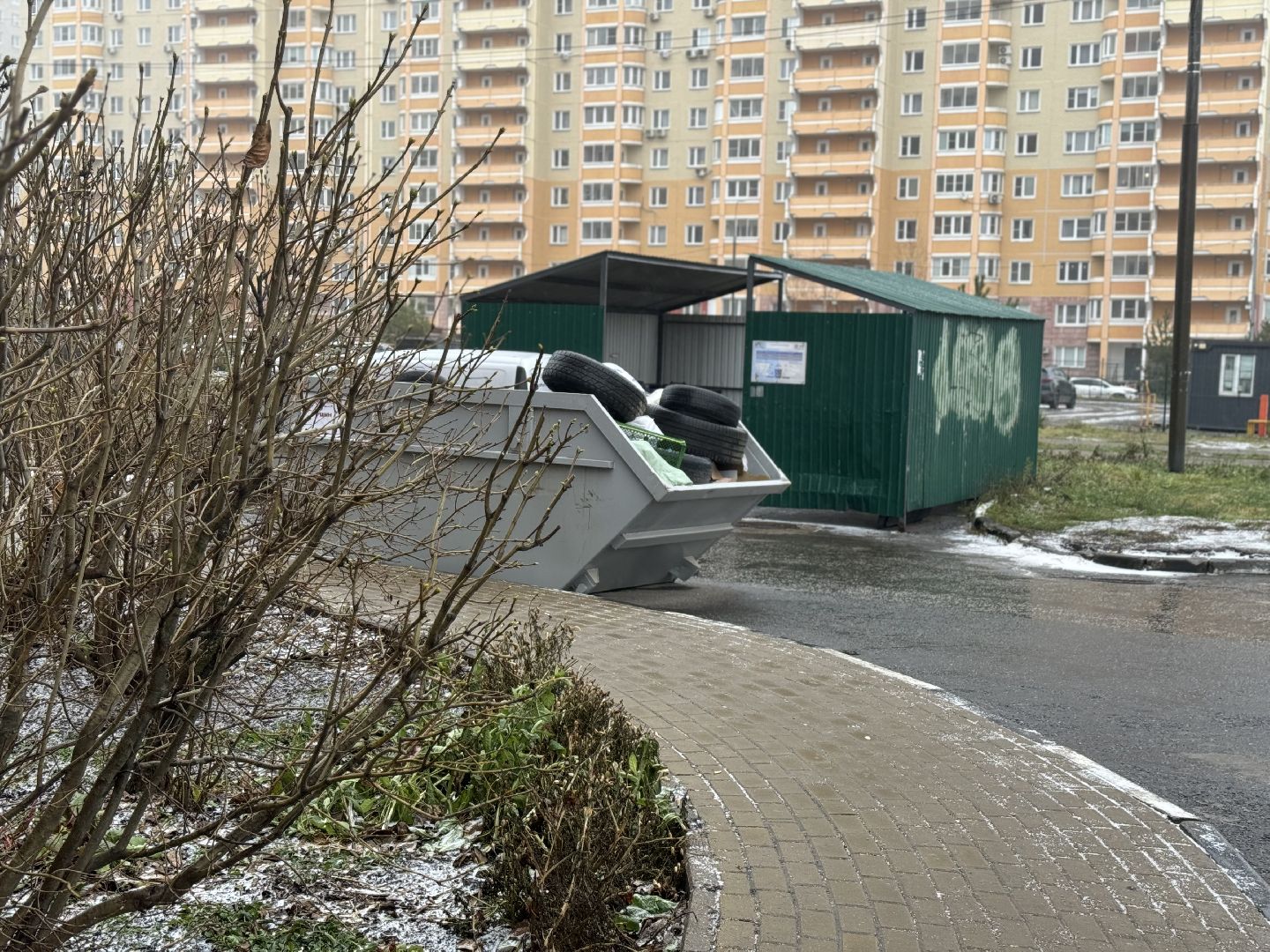 утилизация шин, ленинский городской округ, контейнеры для покрышек,