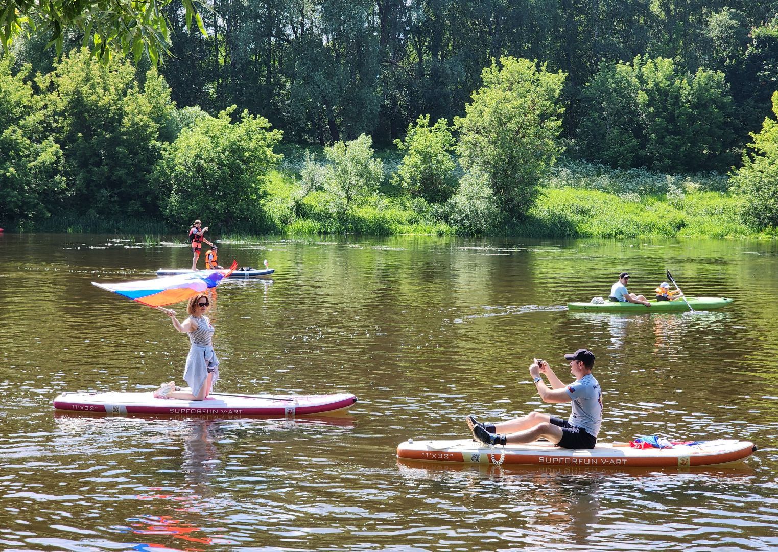 Спорт, Увлечения , Дополнительное образование , Чемпионат мира по сапсерфингу , Водные виды спорта ,