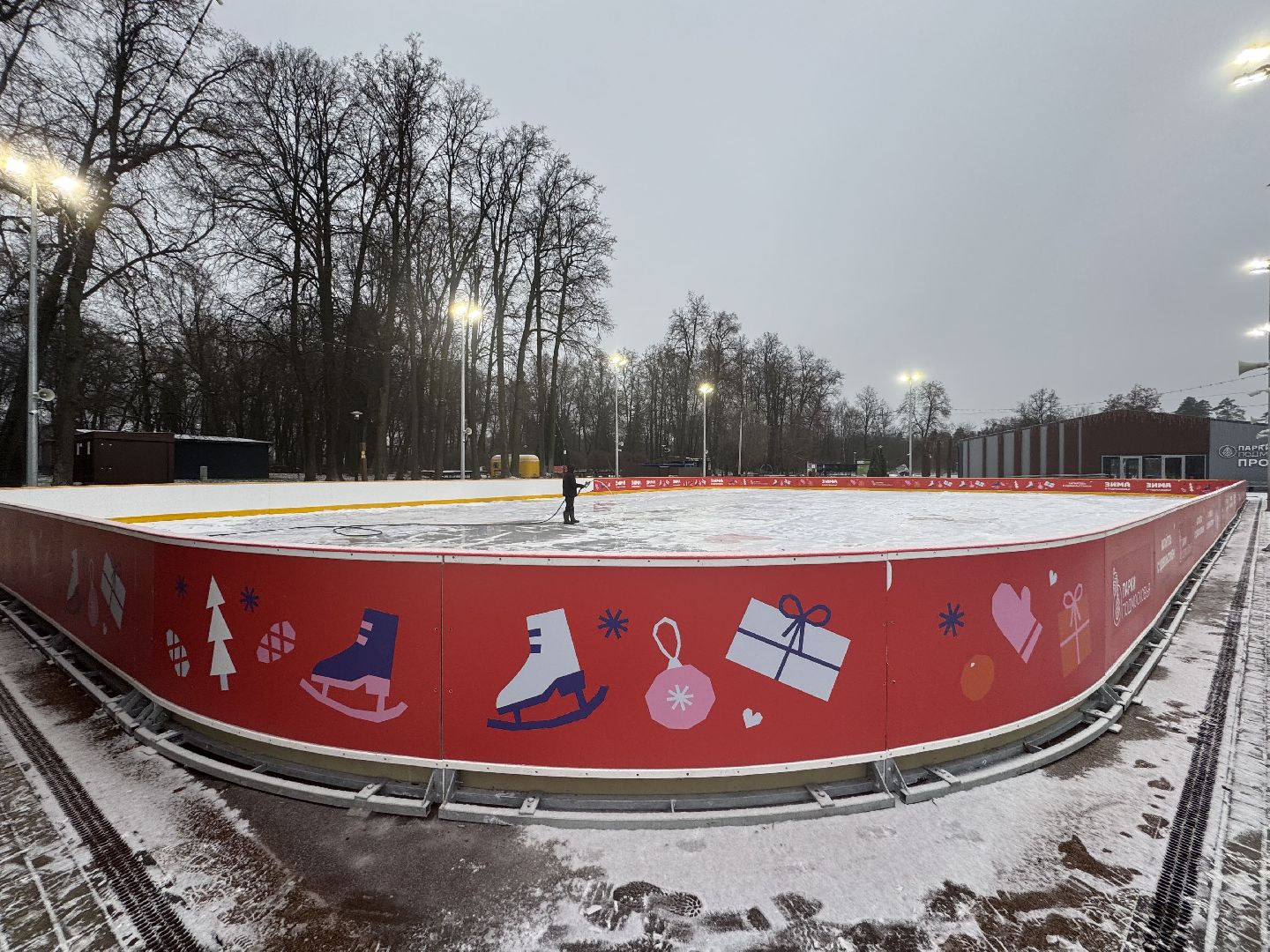 Сергиев Посад, скитские пруды, начало зимнего сезона,