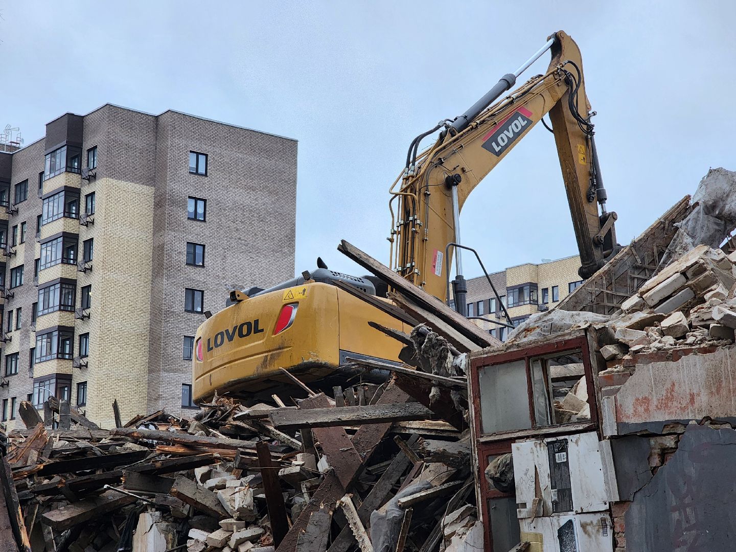 снос аварийного дома, аварийный дом, благоуйстройство, старая купавна,  богородский городской округ,