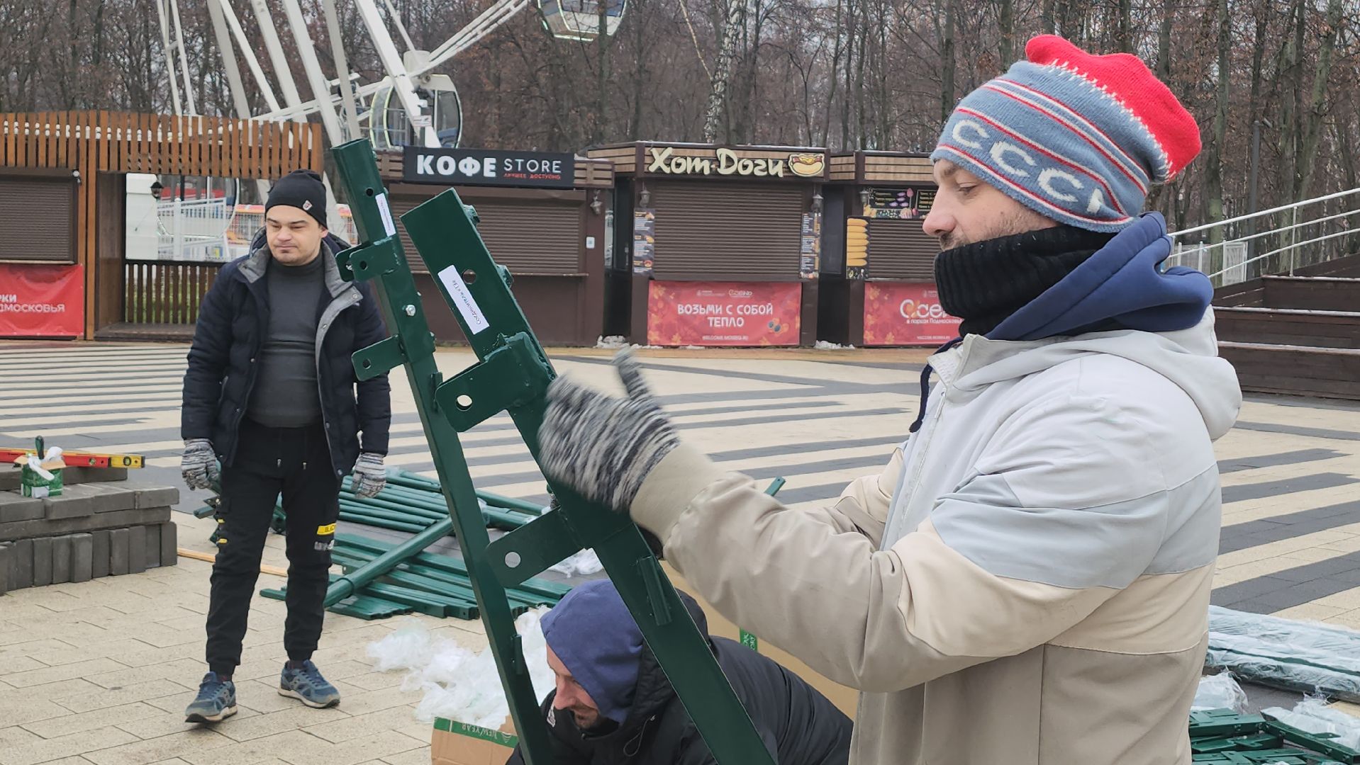 люберцы, наташинский парк, установка елки, заливка катка,