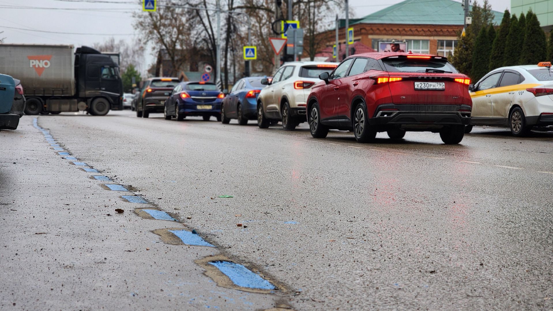 клин, улица дзержинского, транспорт, платная парковка,