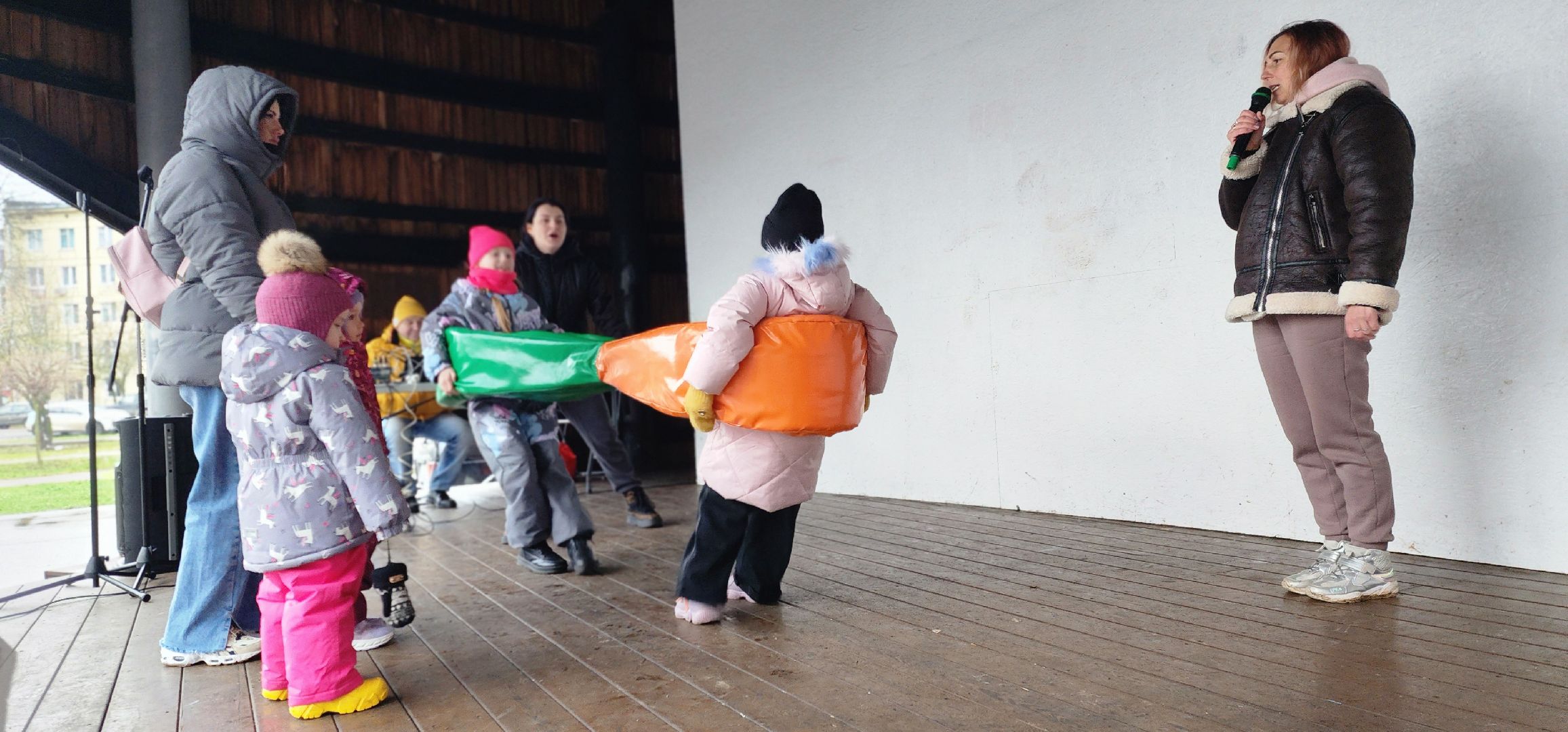 Химки, парки,День матери, праздники,