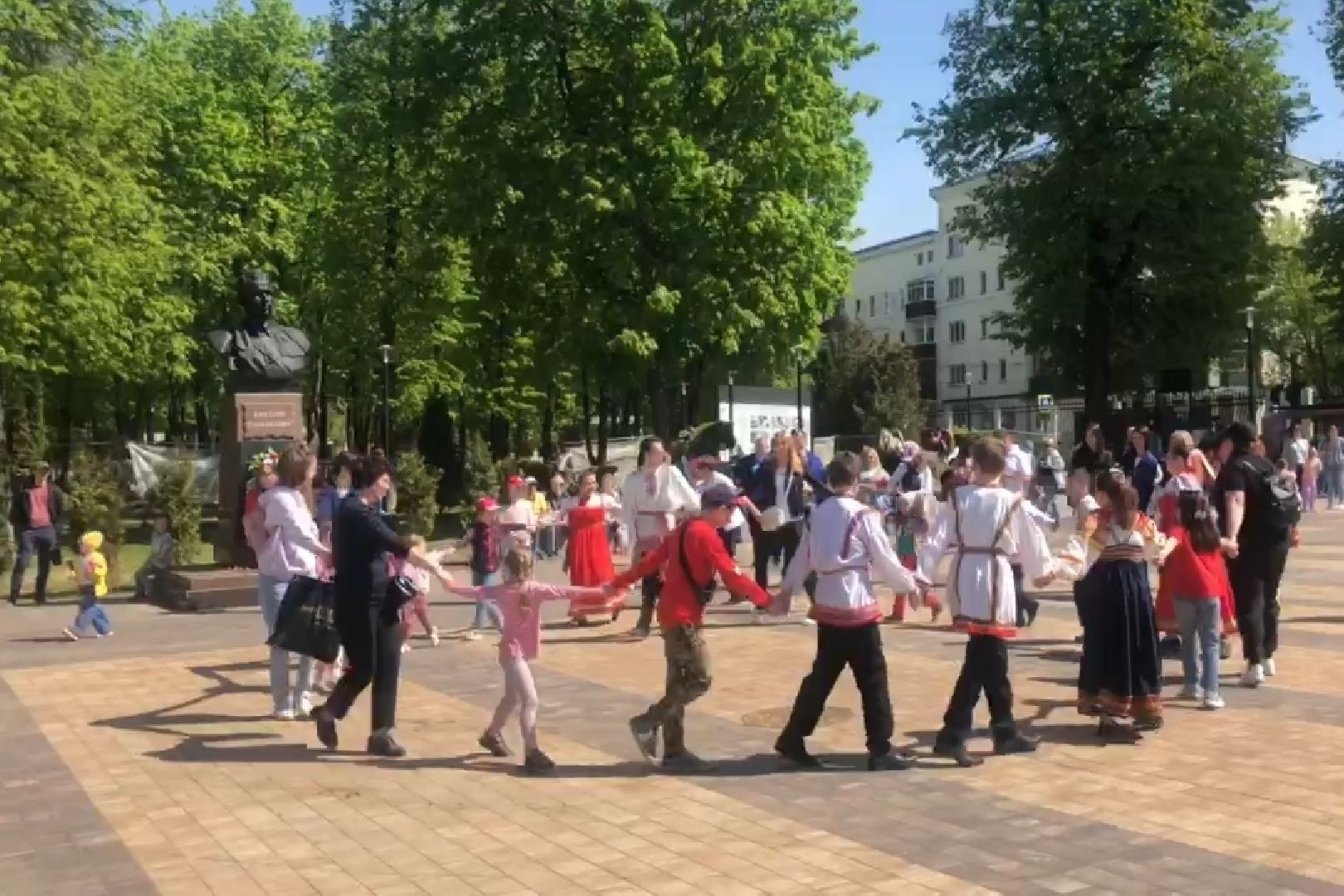 Подольск, парки, танцы, спорт