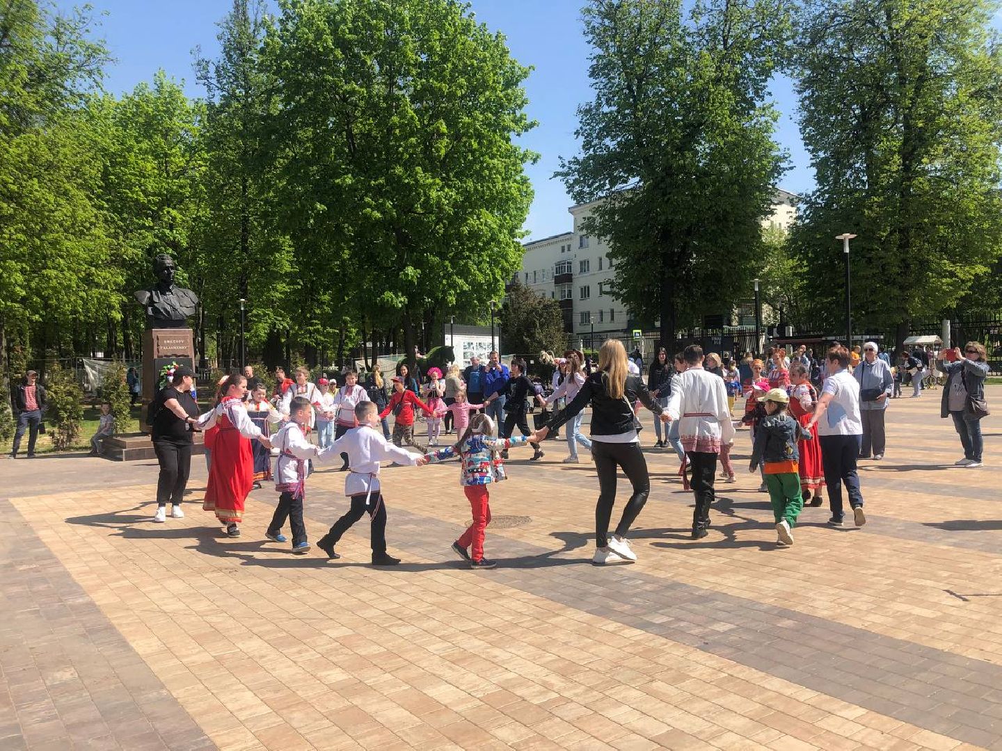 Подольск, парки, танцы, спорт