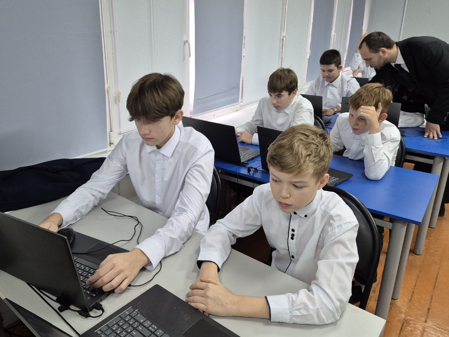 орехово-зуево, гимназия 15, современное оборудование, робототехника, 3d-моделирование,