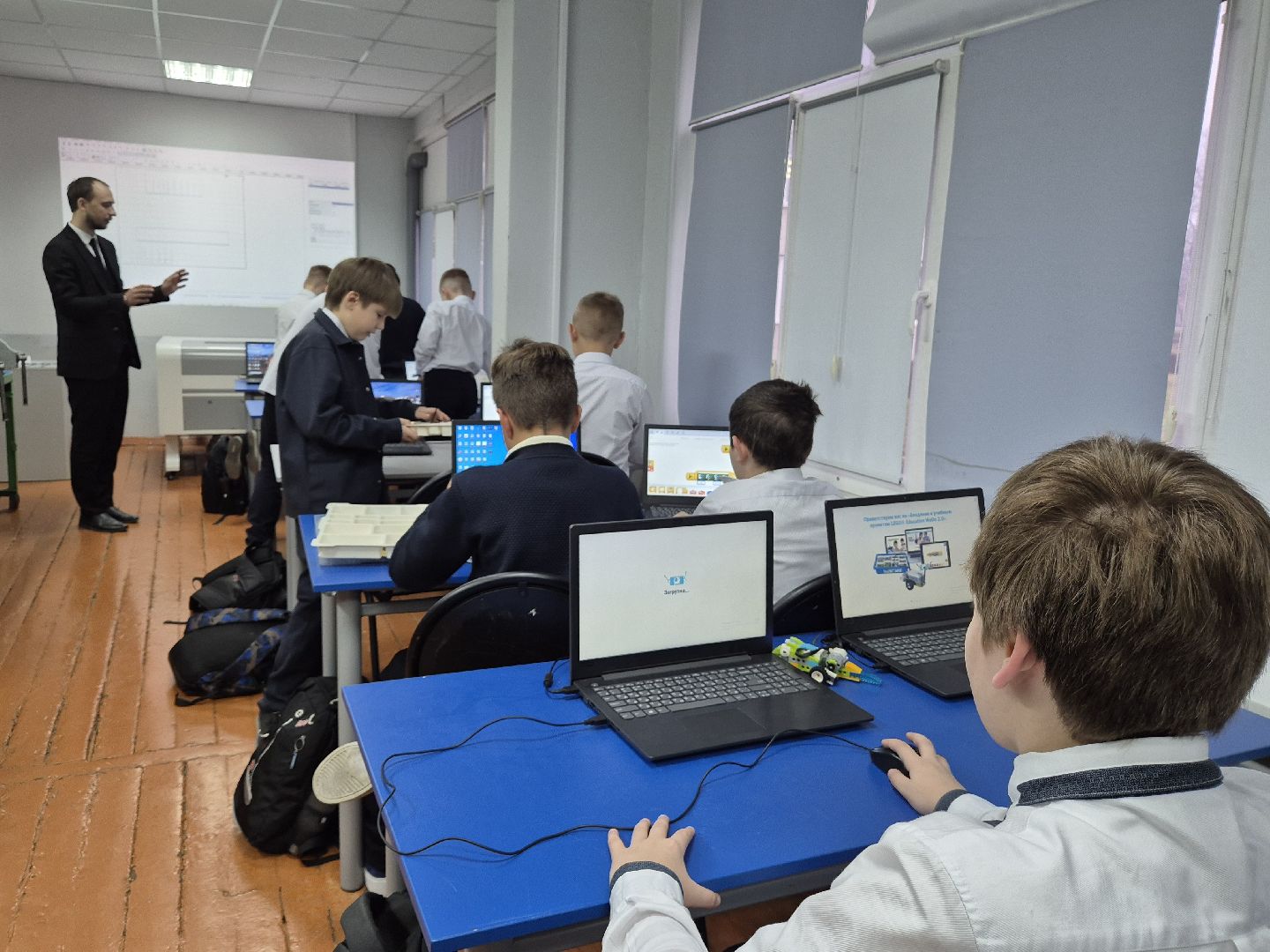 орехово-зуево, гимназия 15, современное оборудование, робототехника, 3d-моделирование,