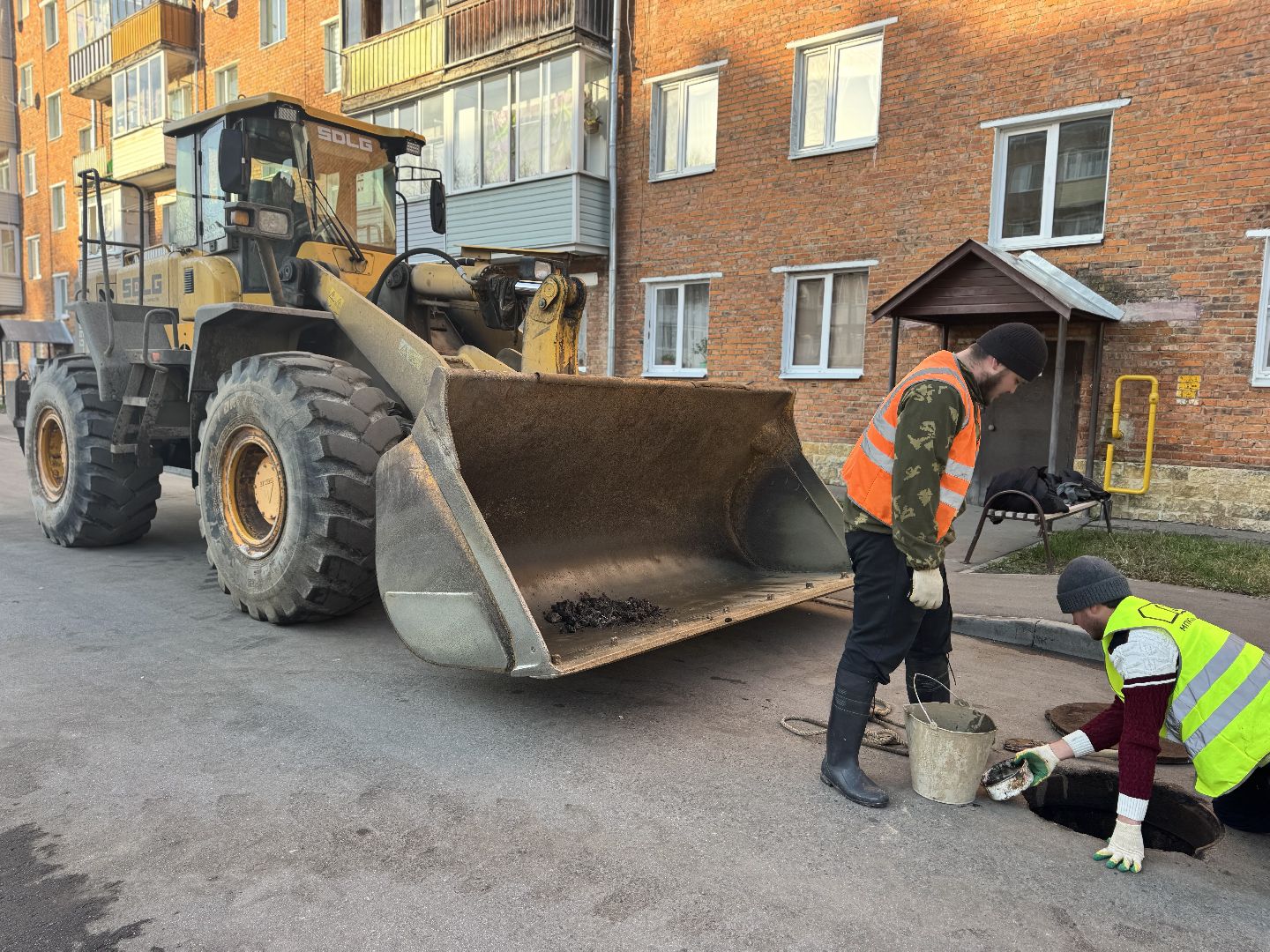 шаховская, канализационная система, канализационные колодцы,