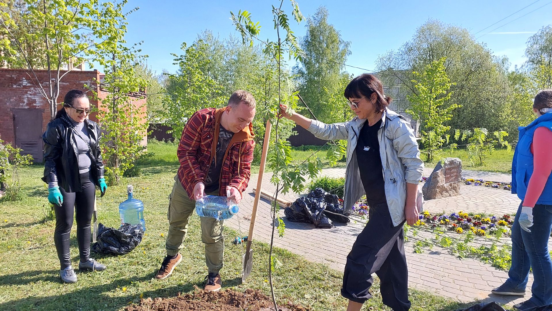 лес победы, день победы, аллея журналистов, серпухов, вов,