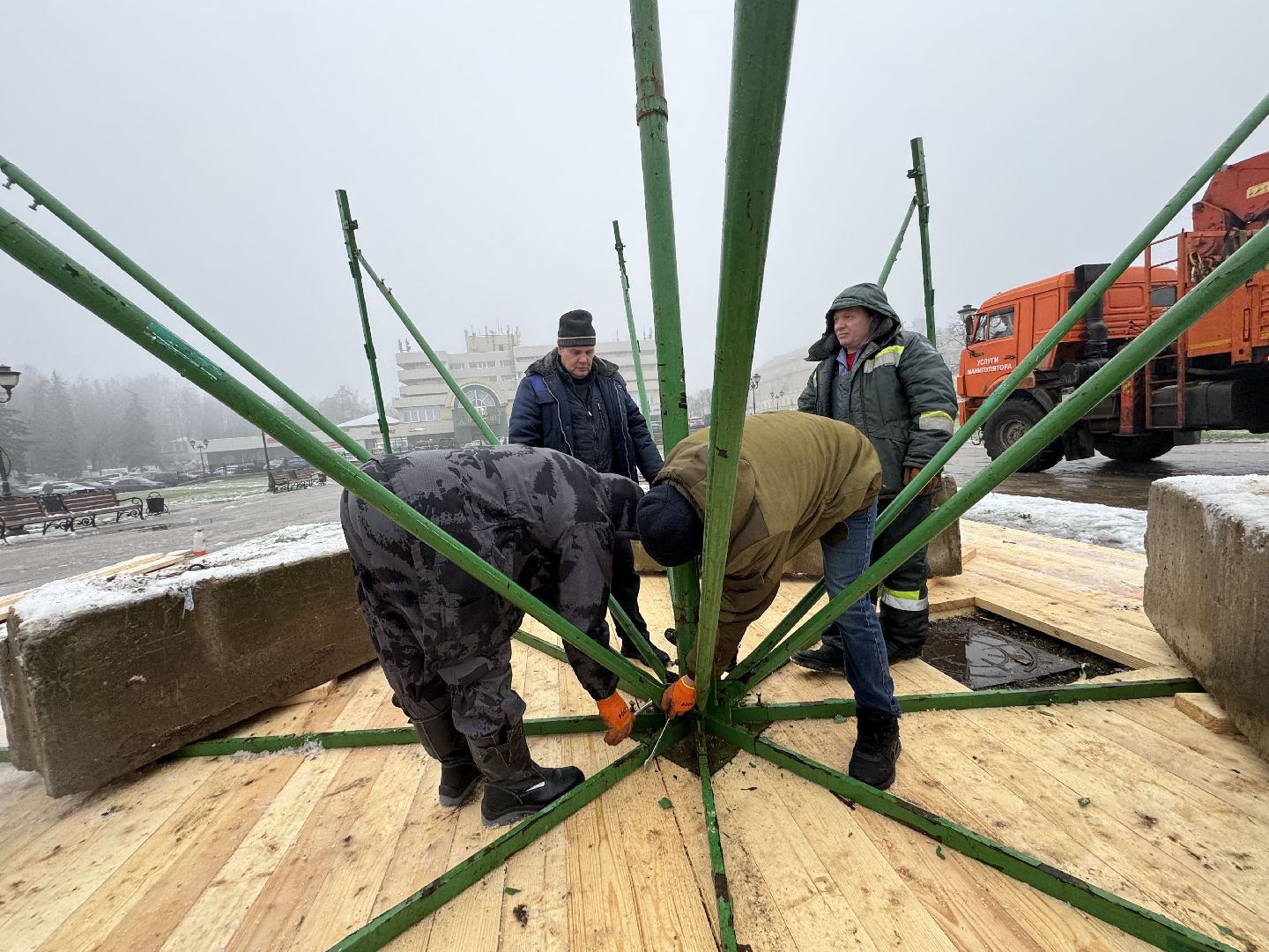 Сергиев Посад, Советская площадь , главная елка,