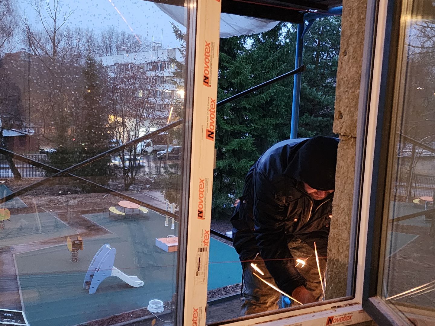 чехов, улица ильича 34а, детский сад, дошкольное отделение, лицей 4, капитальный  ремонт, капремонт здания, благоустройство территории , детские площадки, игровые элементы, пешеходные дорожки, освещение, лавочки и урны, детские павильоны, горки качели песочницы, фасадные работы , внутренняя отделка помещений ,госпрограмма московской области,