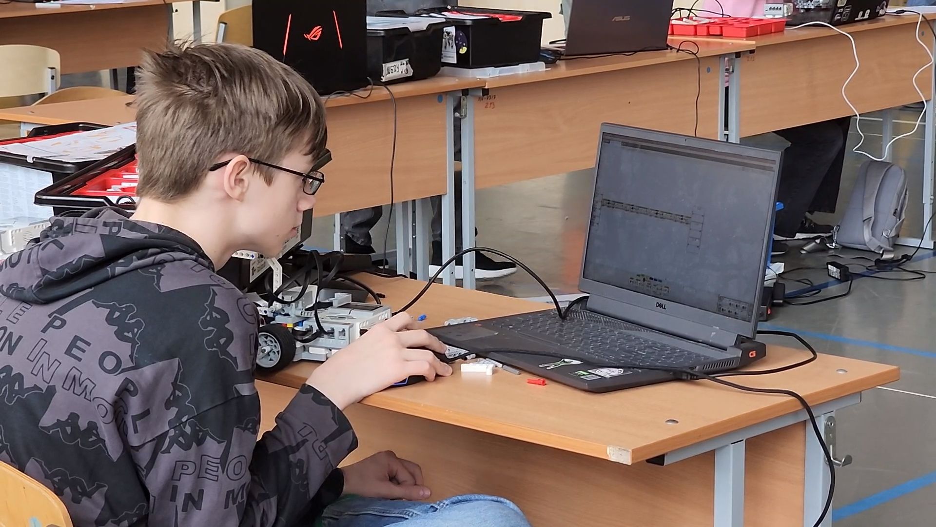 королёв, кванториум в королеве, космороботс, открытые соревнования по робототехнике в королеве,