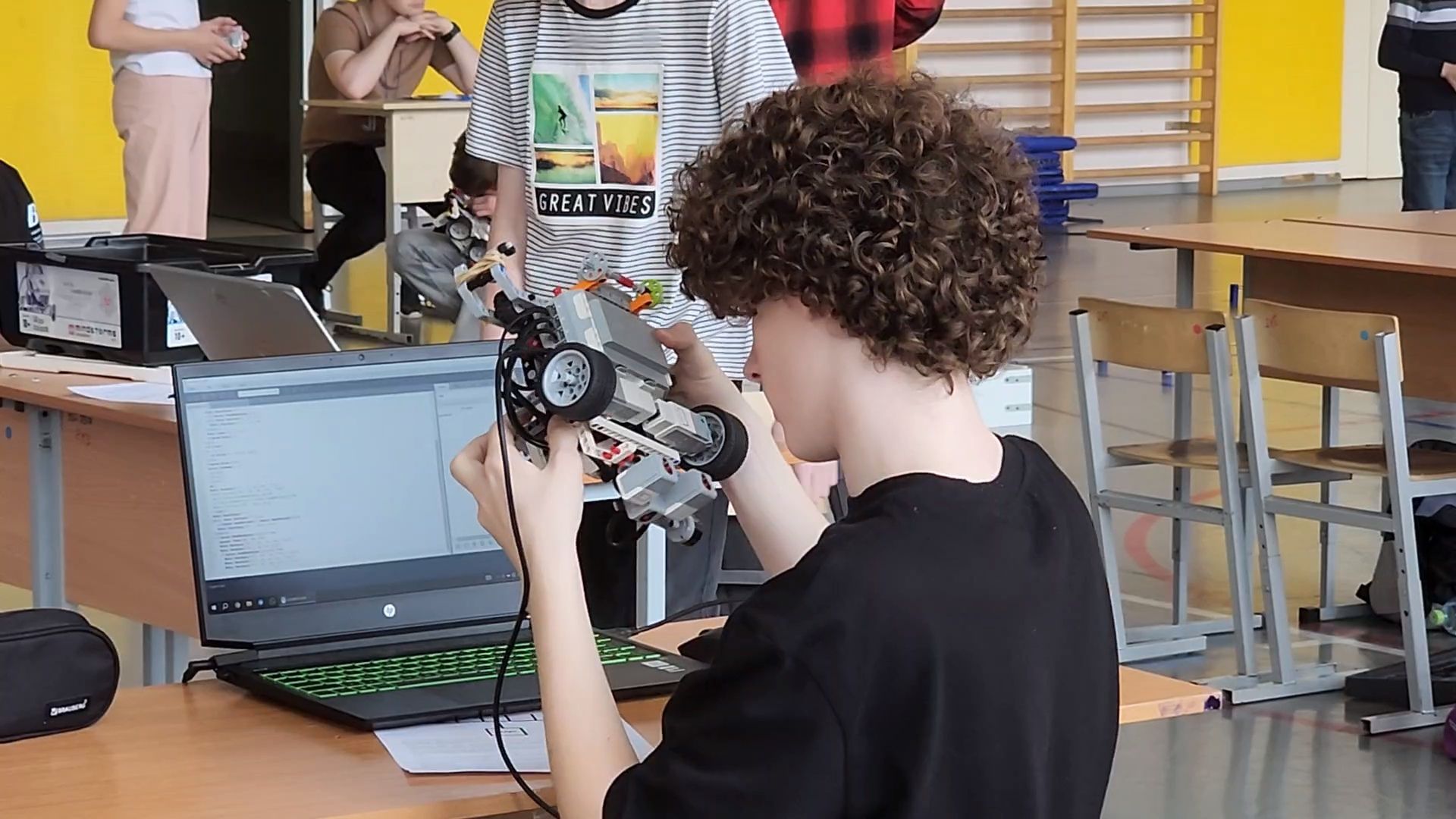 королёв, кванториум в королеве, космороботс, открытые соревнования по робототехнике в королеве,