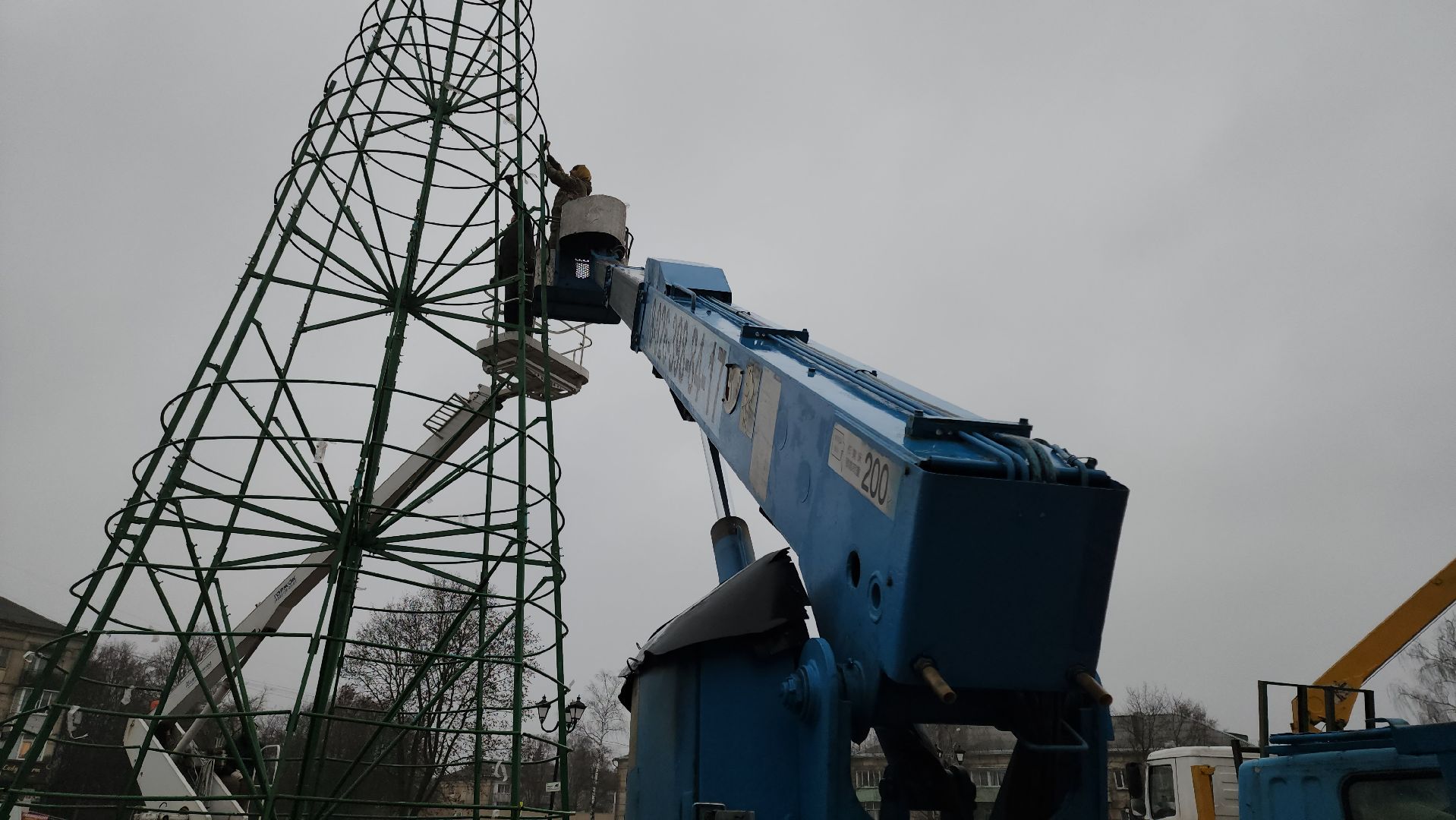кашира, новый год, новогодняя елка, благоустройство, украшение города к новому году,