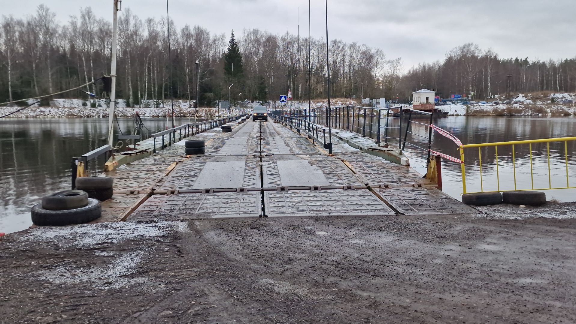 Дубна, Понтонныймост,