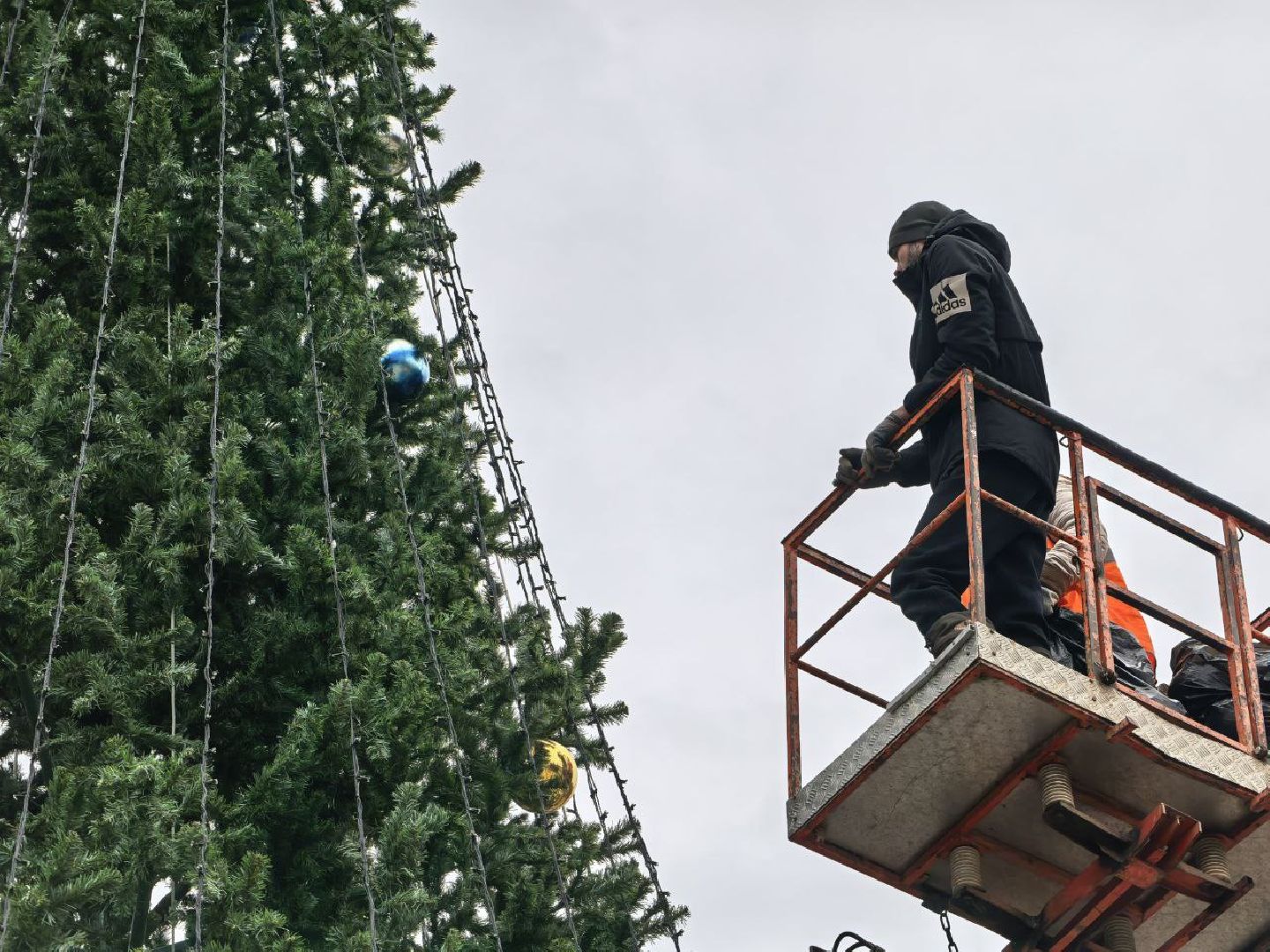 серебряные пруды, новый год 2026, елка, цдк,