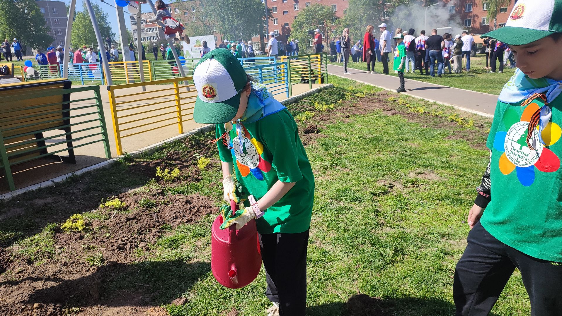 Кашира, лес победы, экологическая акция, экологический центр, спирея