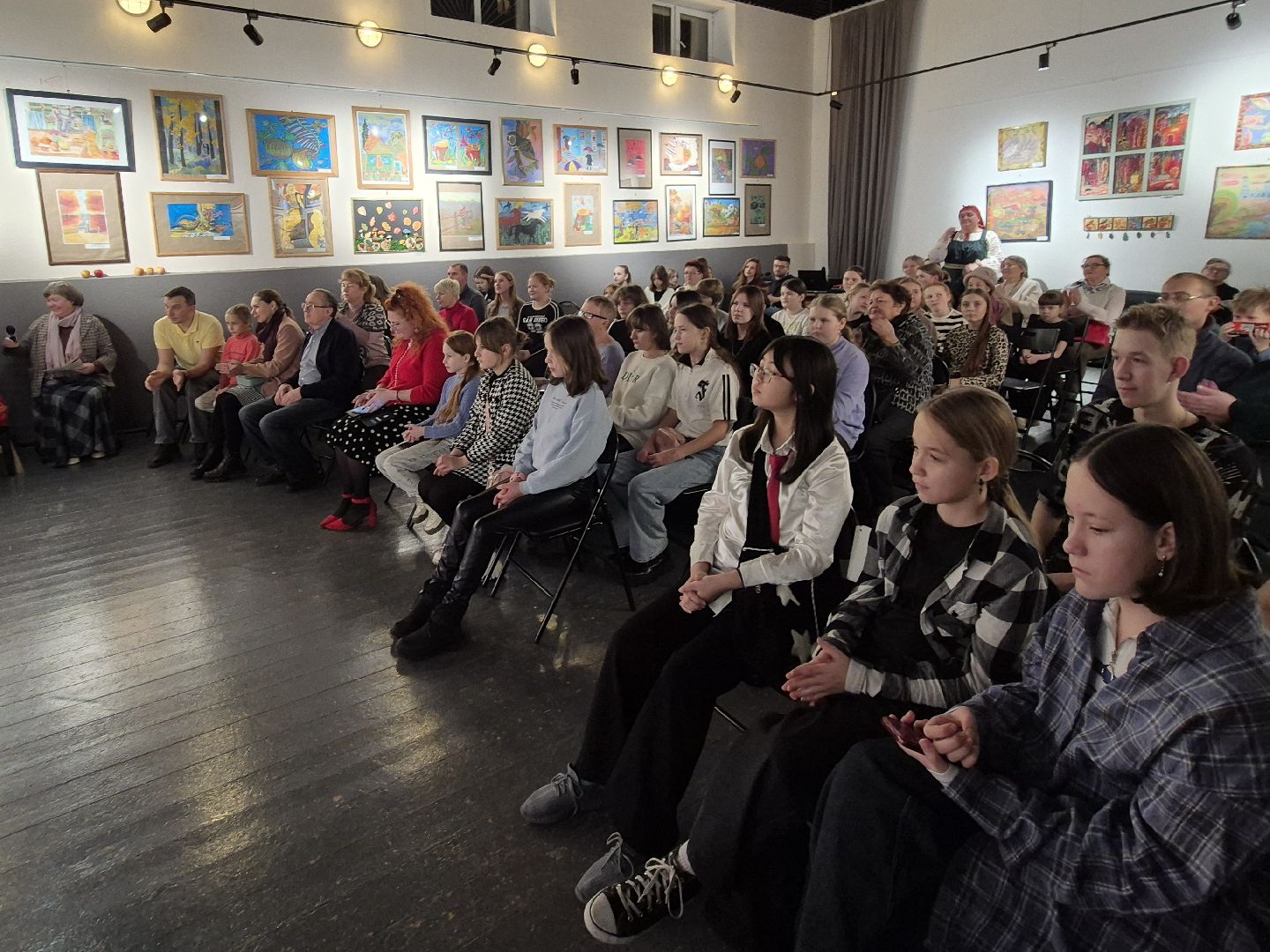 детская школа искусств, орехово-зуево, открытие выставки,