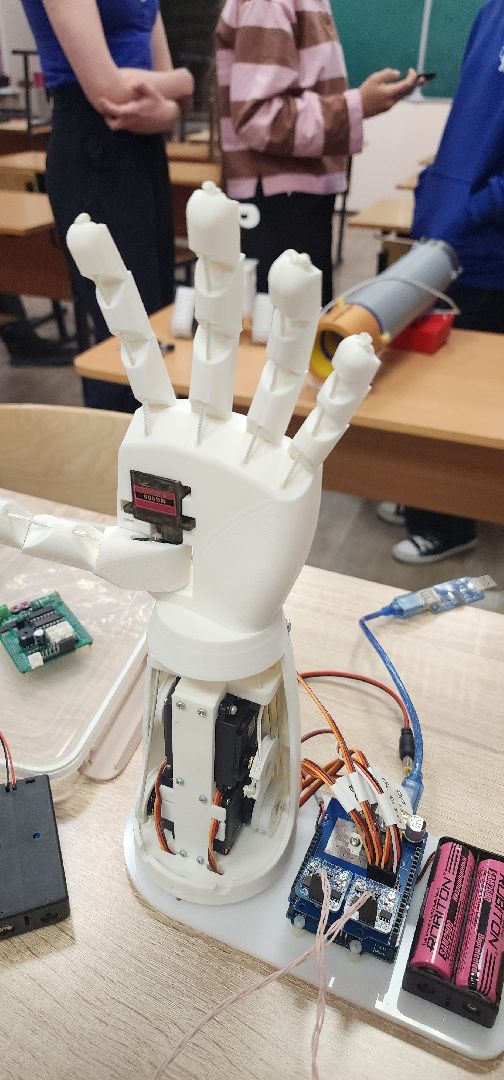 долгопрудный, физмат-лицей, робототехника, роборорука,кружок робототехники,