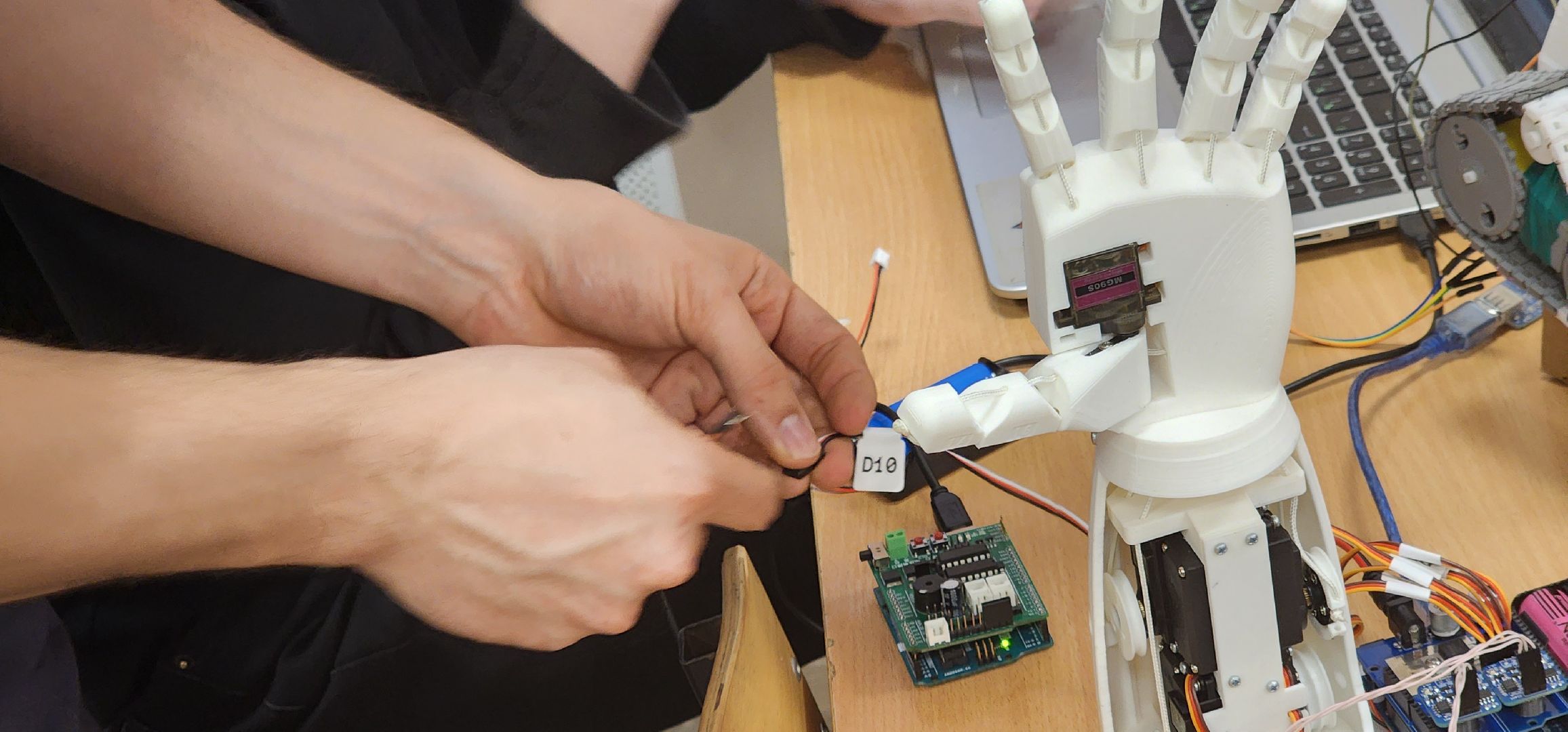 долгопрудный, физмат-лицей, робототехника, роборорука,кружок робототехники,