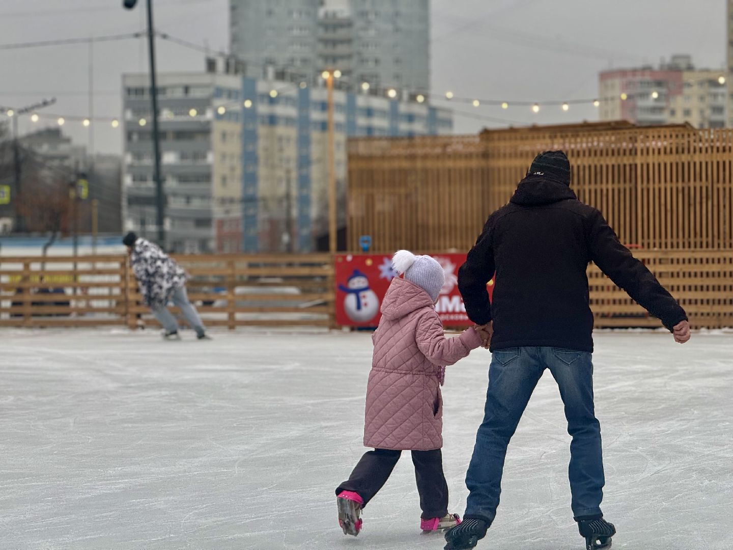 каток, ленинский городской округ, искусственный лед, зима в подмосковье,