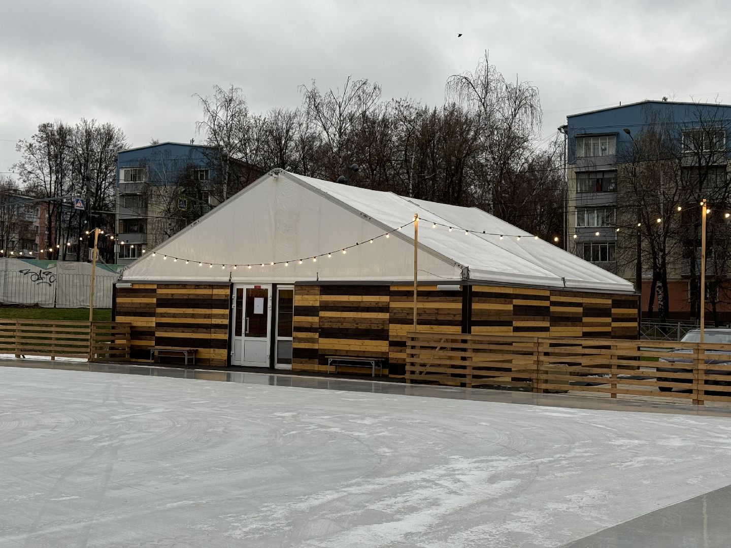 каток, ленинский городской округ, искусственный лед, зима в подмосковье,