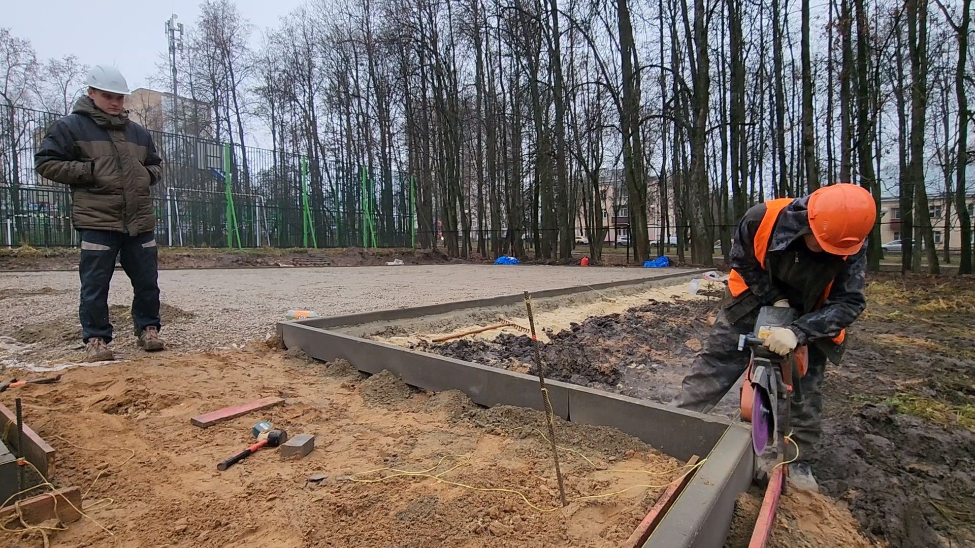 чехов, улица чехова 27, центр развития творчества детей и юношества, центр детского творчества, капремонт здания, капитальный ремонт, реконструкция, обновление, благоустройство территории, детские площадки, пешеходные дорожки, проходы и проезды, замена покрытия, фасадные работы, замена кровли, перекрытия, госпрограмма московской области, строительство и капремонт социальных объектов,