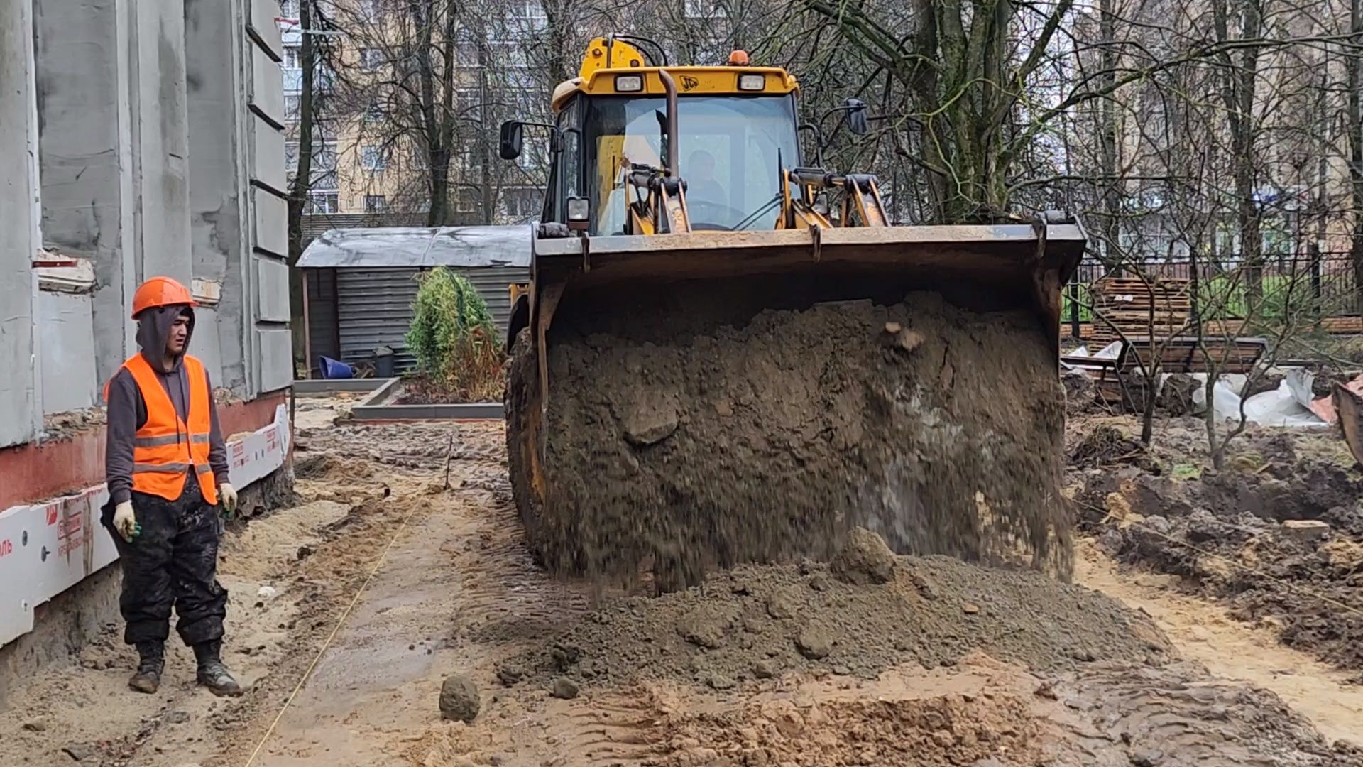 чехов, улица чехова 27, центр развития творчества детей и юношества, центр детского творчества, капремонт здания, капитальный ремонт, реконструкция, обновление, благоустройство территории, детские площадки, пешеходные дорожки, проходы и проезды, замена покрытия, фасадные работы, замена кровли, перекрытия, госпрограмма московской области, строительство и капремонт социальных объектов,