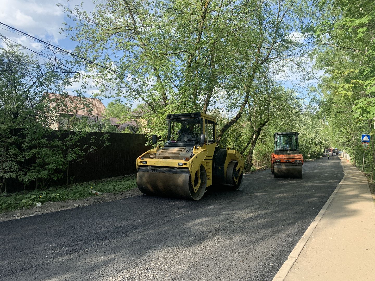 Балашиха, Подмосковье, ремонт дорог, улица Лесные Поляны, укладка асфальта