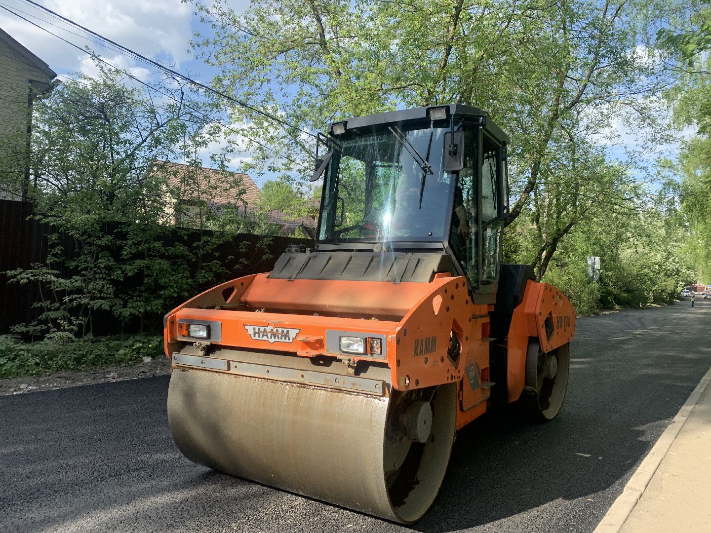 Балашиха, Подмосковье, ремонт дорог, улица Лесные Поляны, укладка асфальта