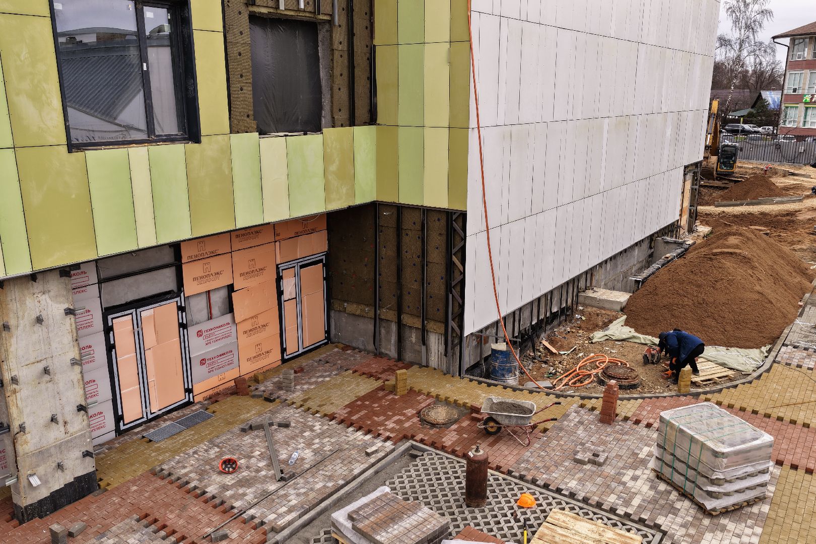 видео с коптера, гимназия 6 в солнечногорске,