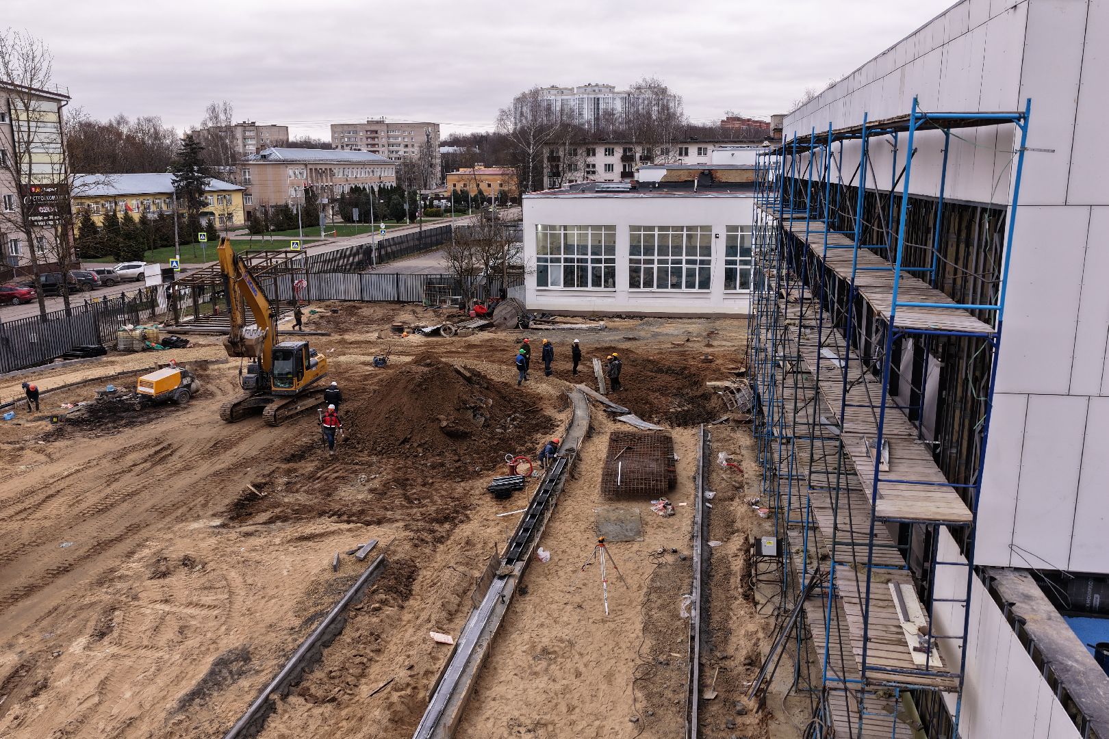 видео с коптера, гимназия 6 в солнечногорске,