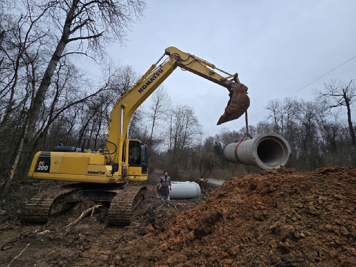можайск, можайский муниципальный округ, подмосковье, жкх, капремонт сетей, Мособлтепло, Развитие инженерной инфраструктуры и отрасли обращения с отходами на 2023-2028 гг, канализационный коллектор , коммунальщики ,