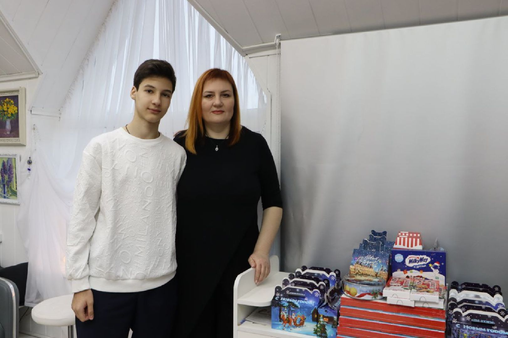 серебряные пруды, благотворительность, сво, помощь беженцам из херсона, помощь беженцам из сирии, парикмахер-стилист, гуманитарная помощь,