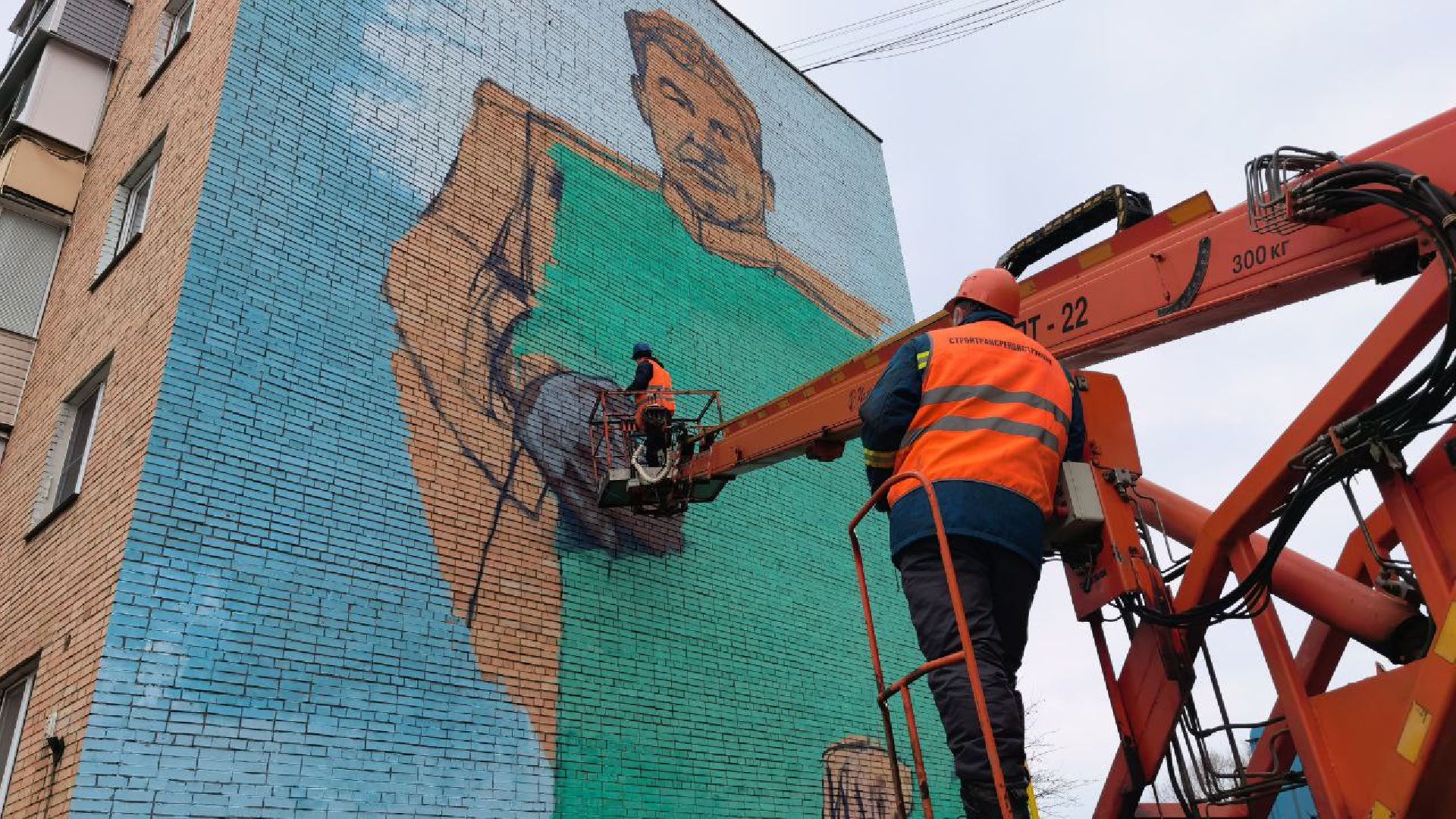 серебряные пруды, мурал чуйков, маршал чуйков,
