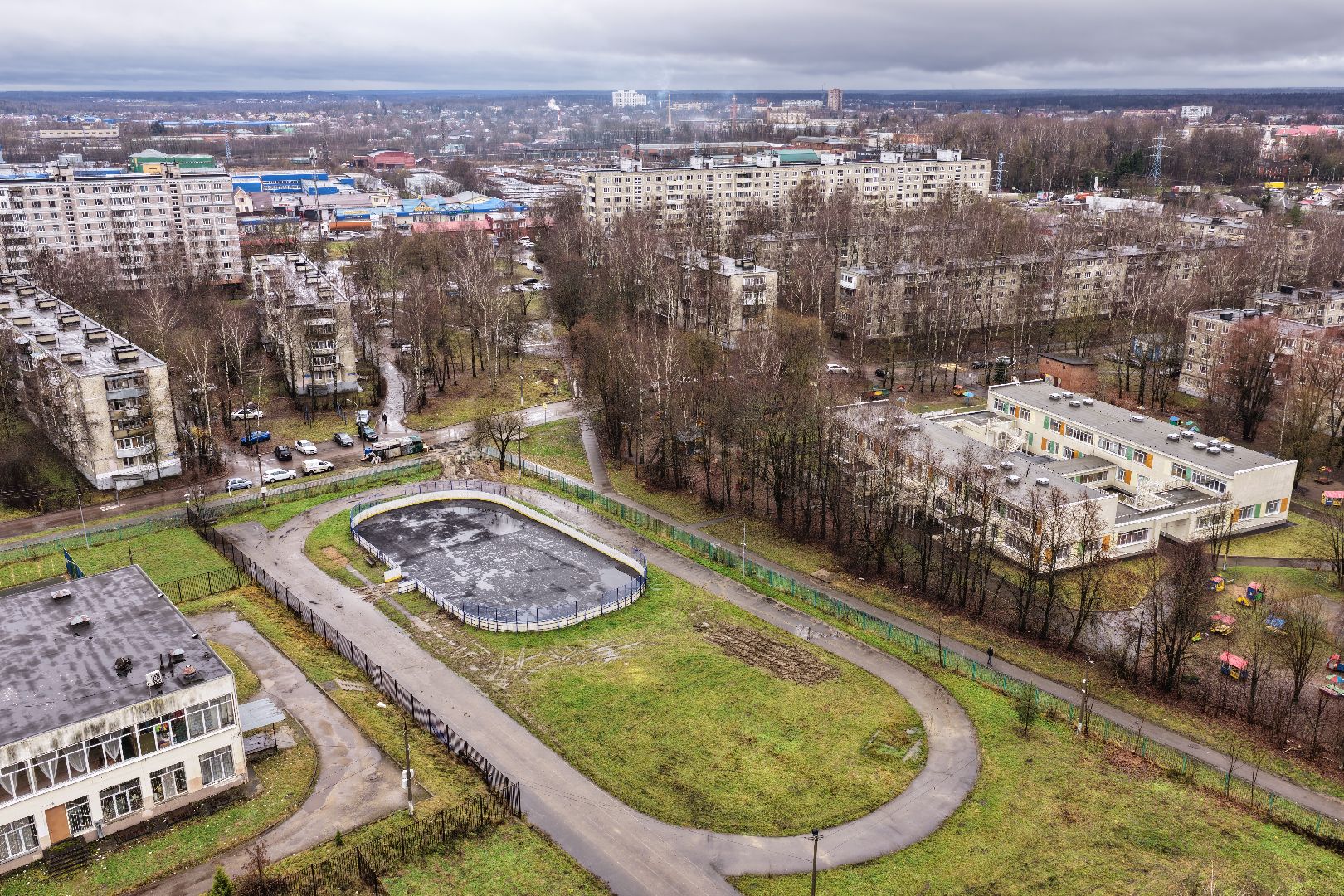 видео с коптера, стадион школы 4 в солнечногорске, ремонт стадиона,