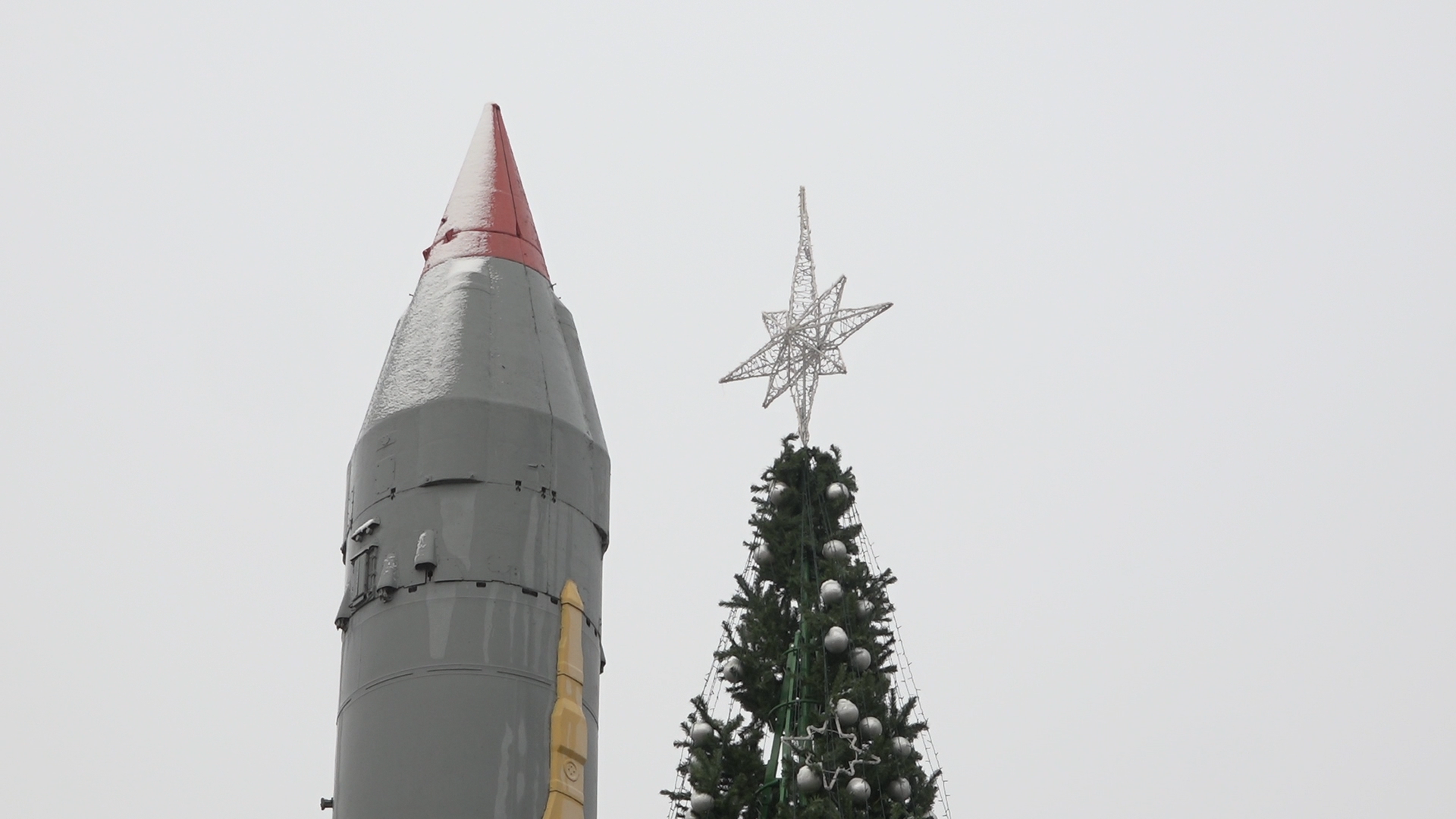 новый год, праздник нового года, елка во власихе, власиха новый год, украшение города к новому году,