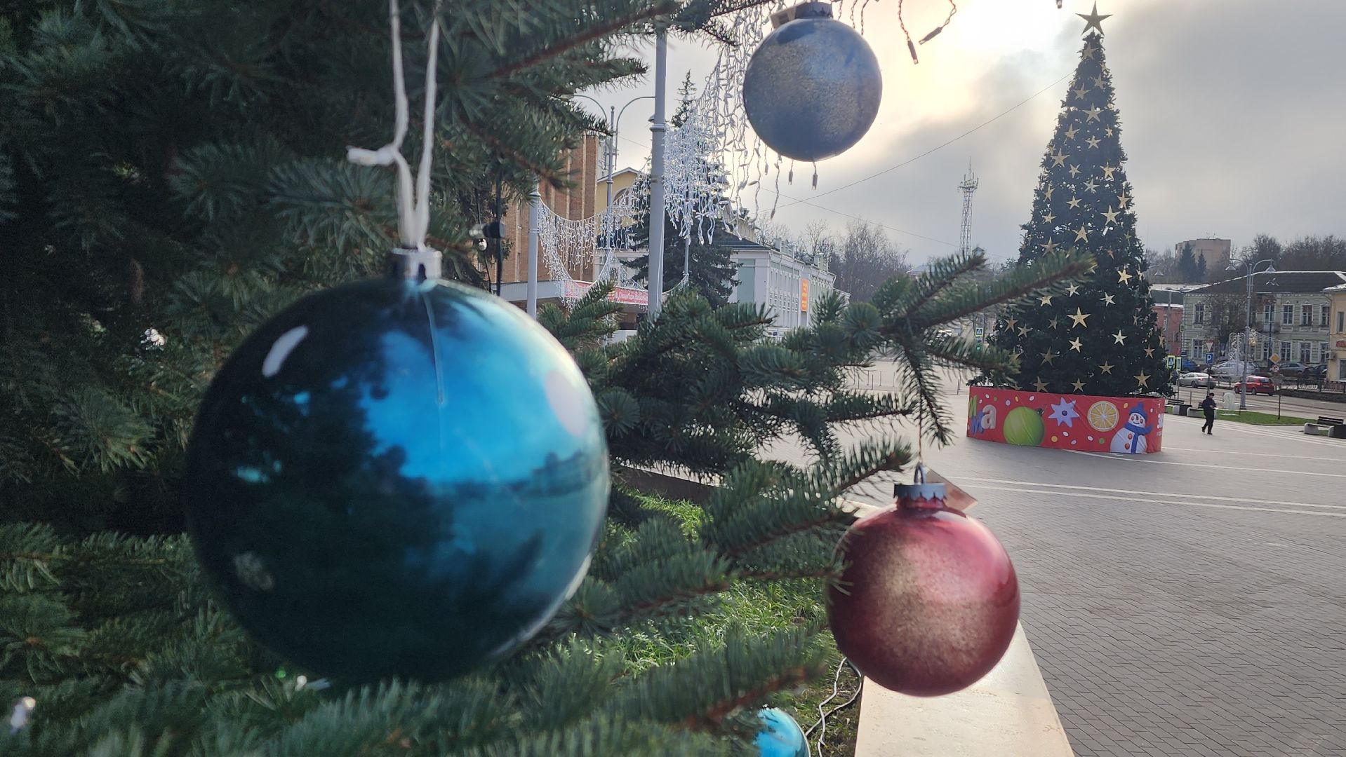 волоколамск, зима в подмомсковье, украшение города,