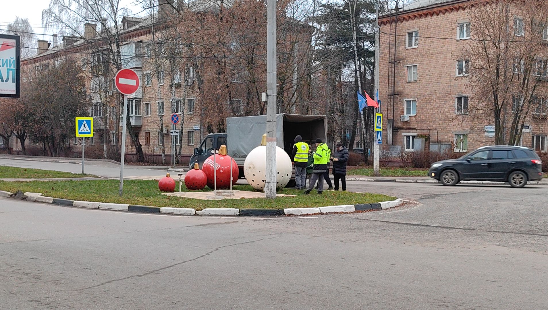 праздник, зимний сезон, парк, елка, дед мороз,